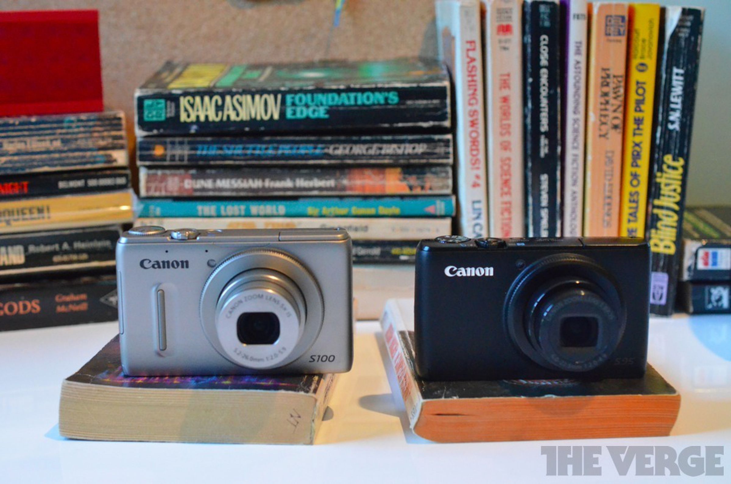 Canon PowerShot S100 review photos