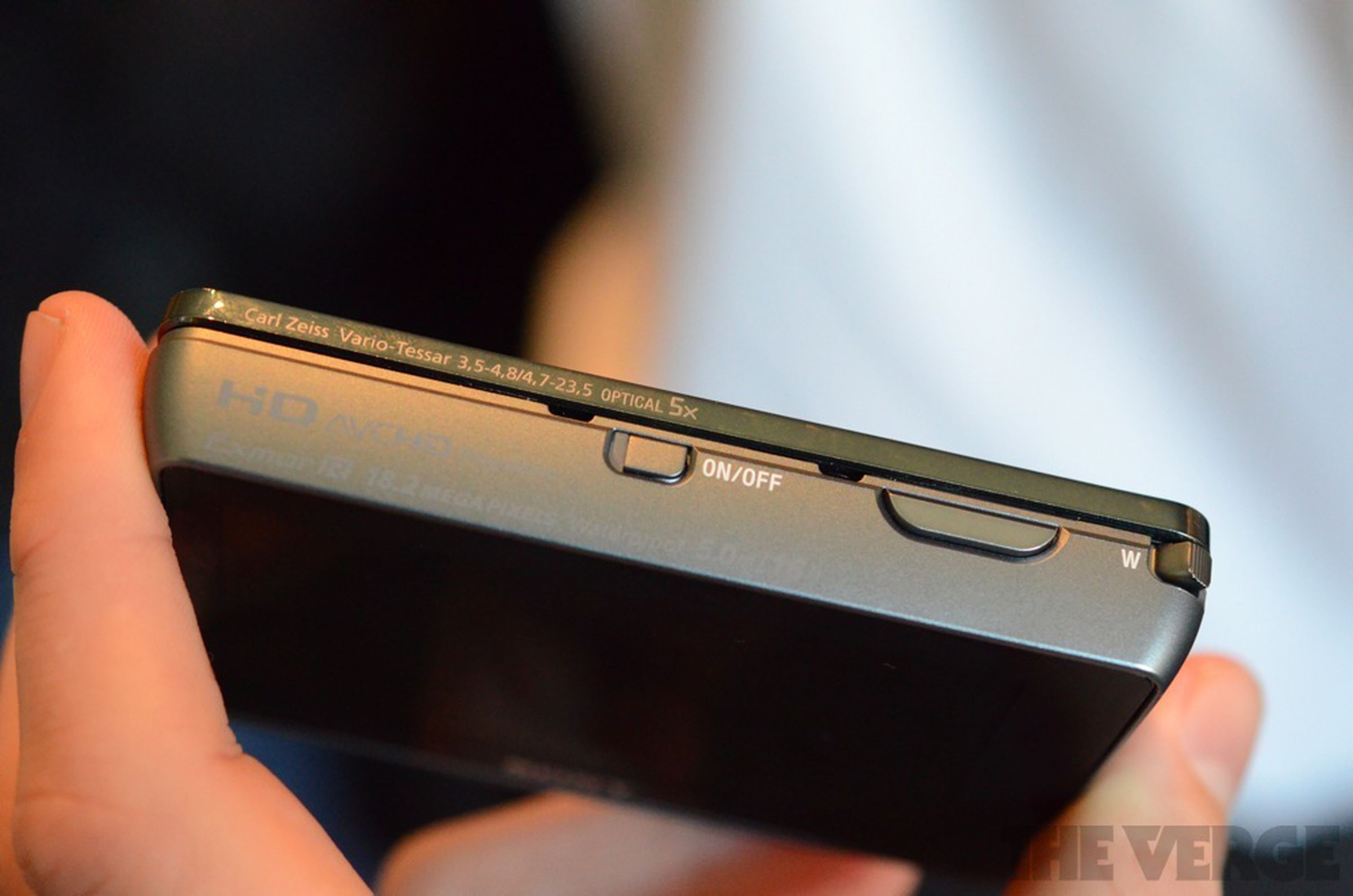 Sony Cyber-shot WX50, WX70, and TX200V hands-on pictures