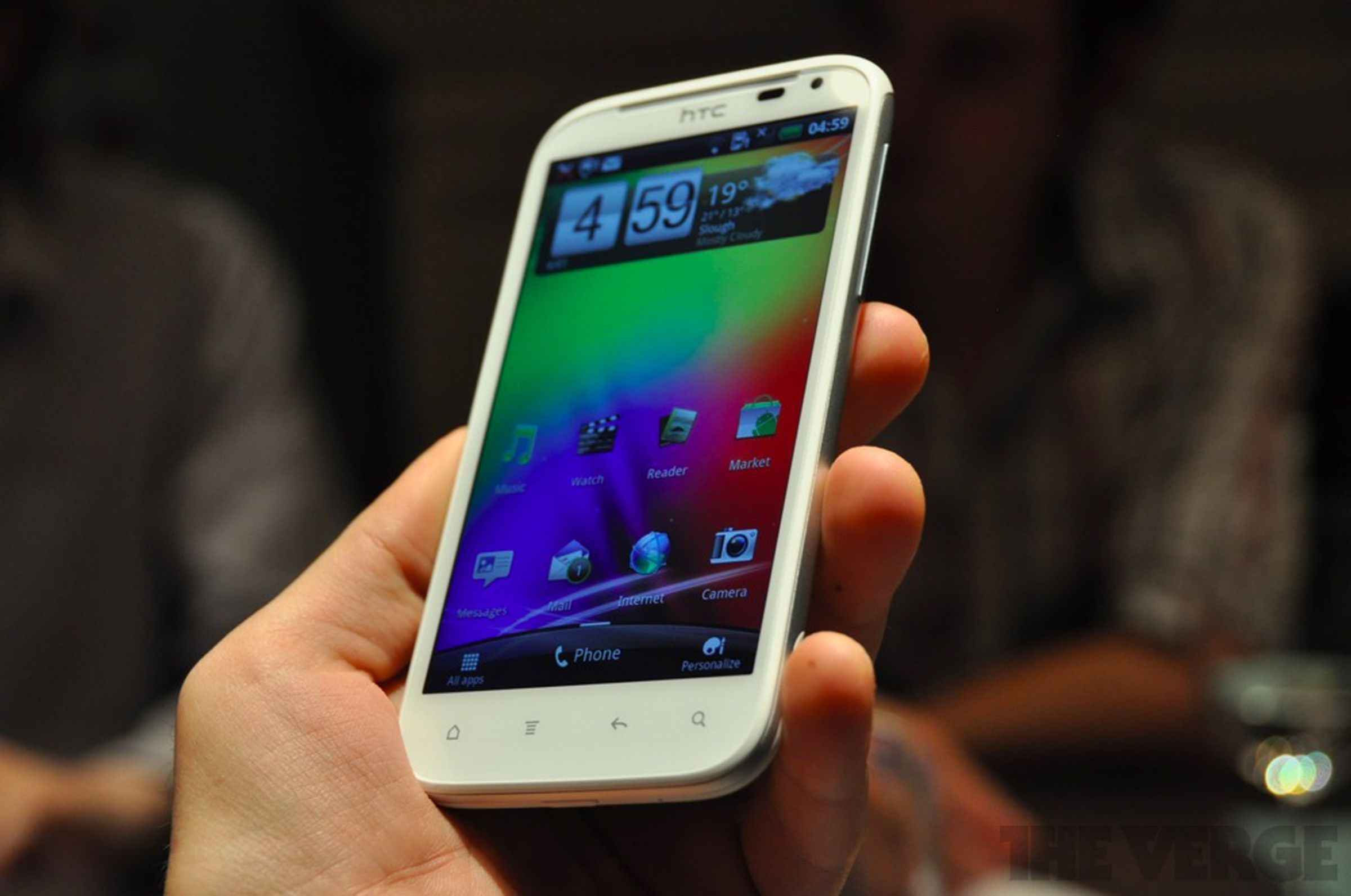 HTC Sensation XL hands-on