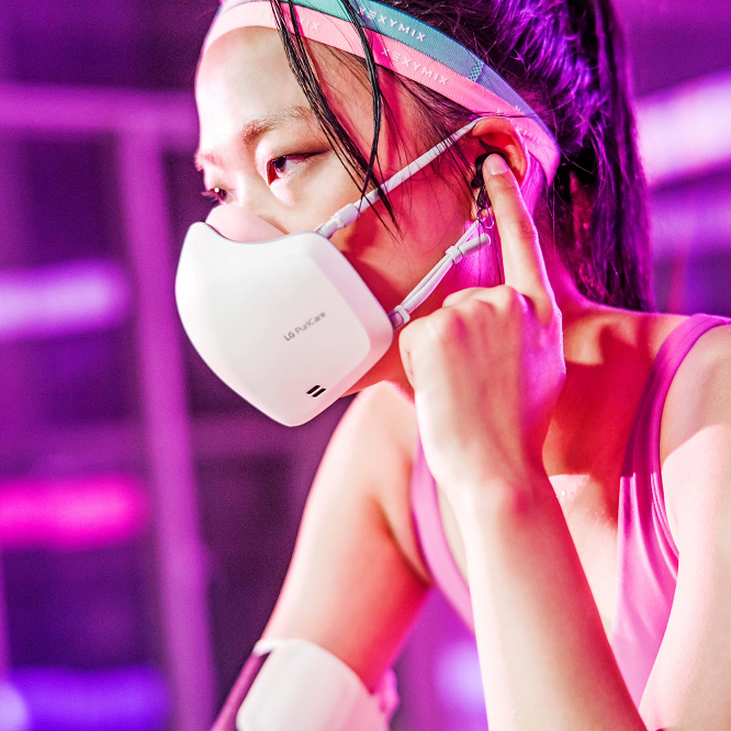 LG claims the battery-powered, air-filtering mask is comfortable to wear for up to eight hours at a time.
