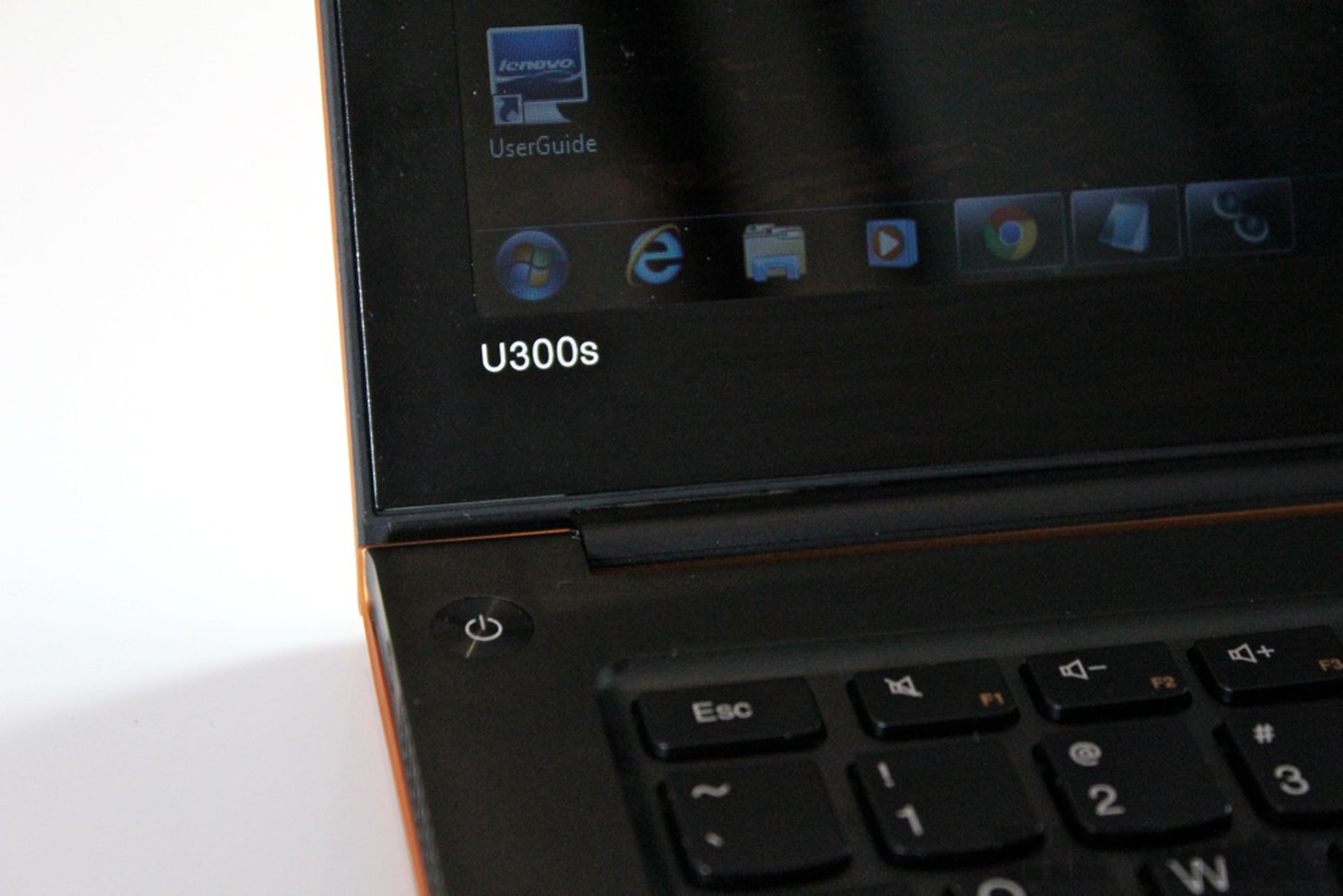 Lenovo IdeaPad U300s ultrabook review pictures 