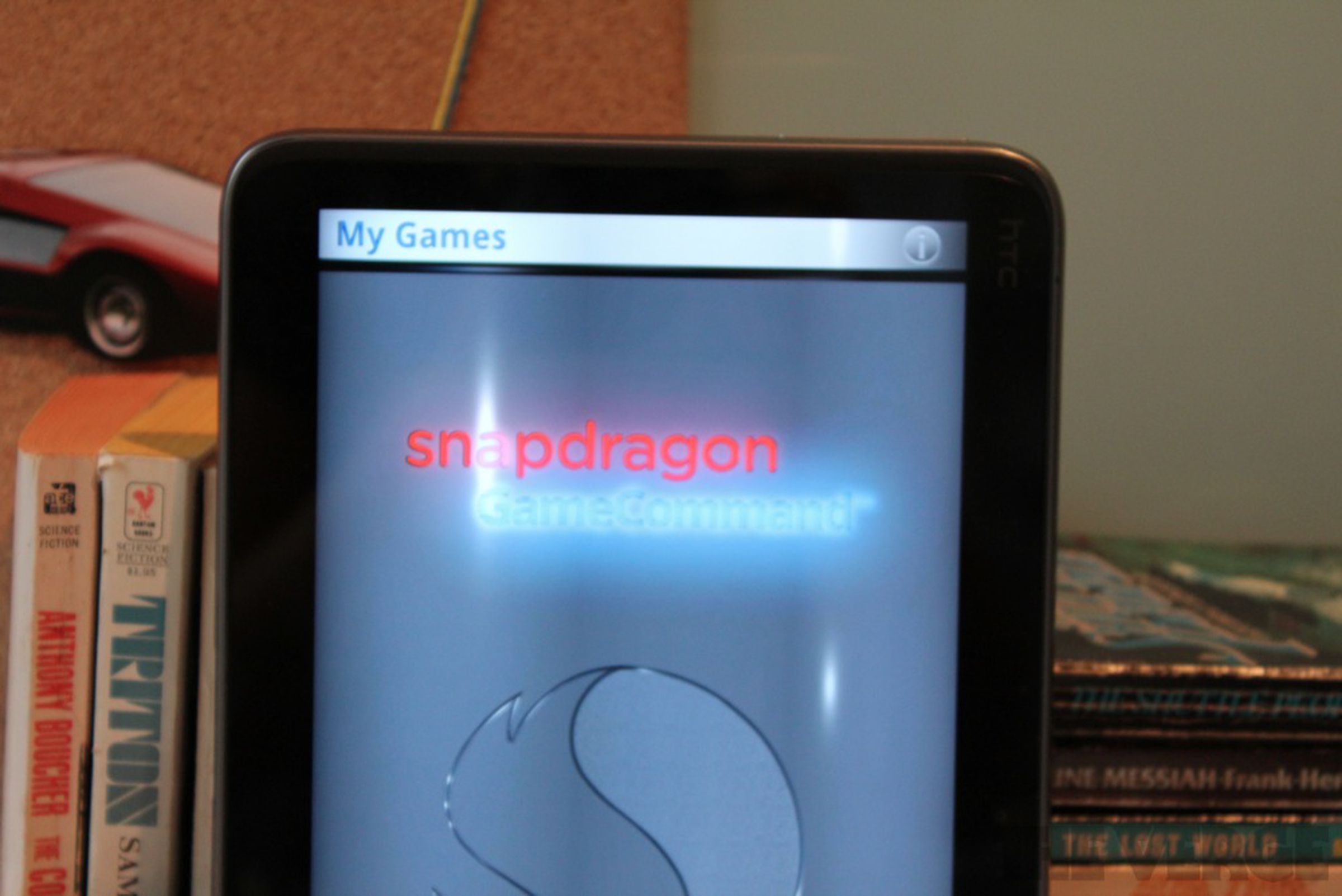 Qualcomm GameCommand hands-on photos
