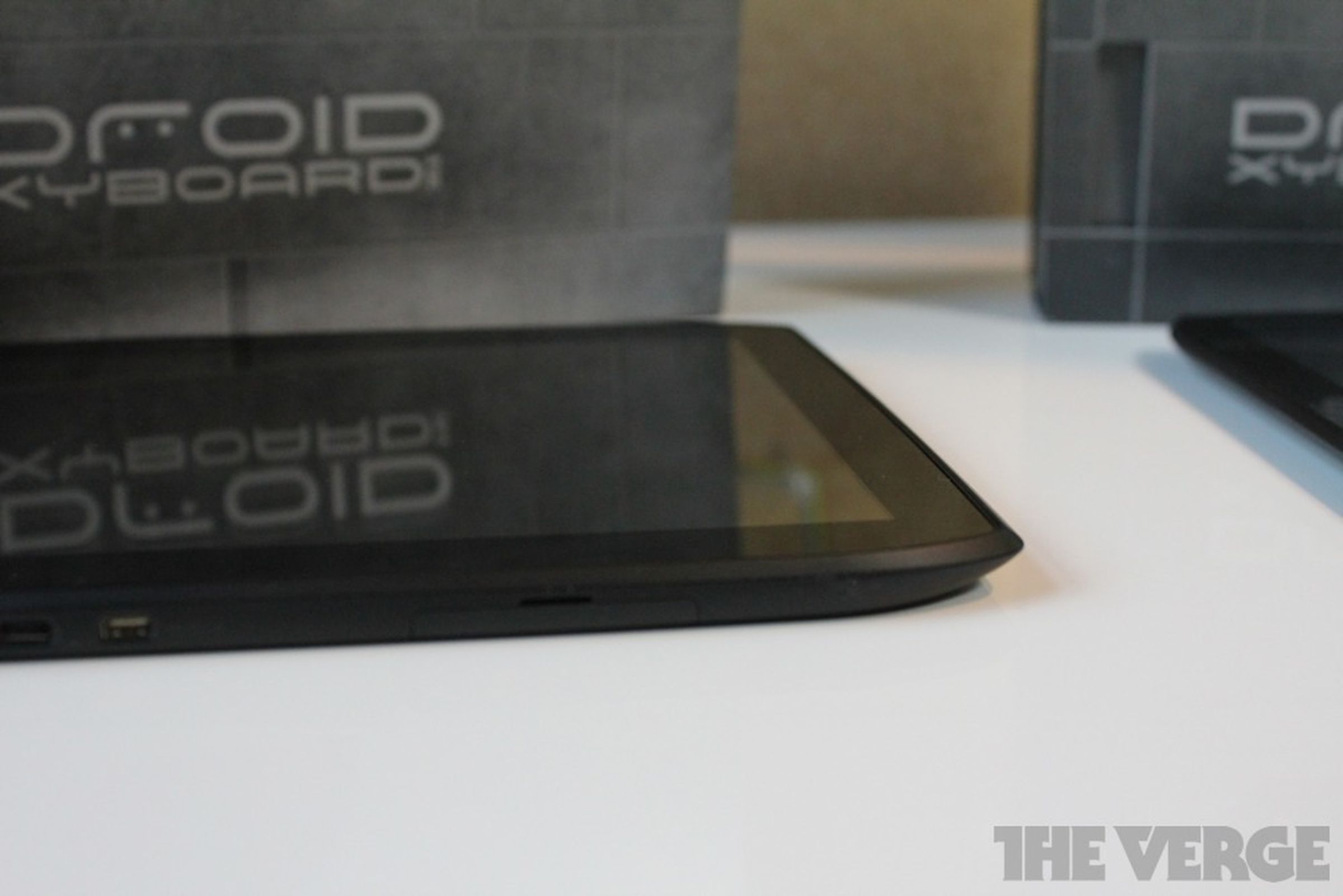 Droid Xyboard 8.2 and 10.1 review photos 