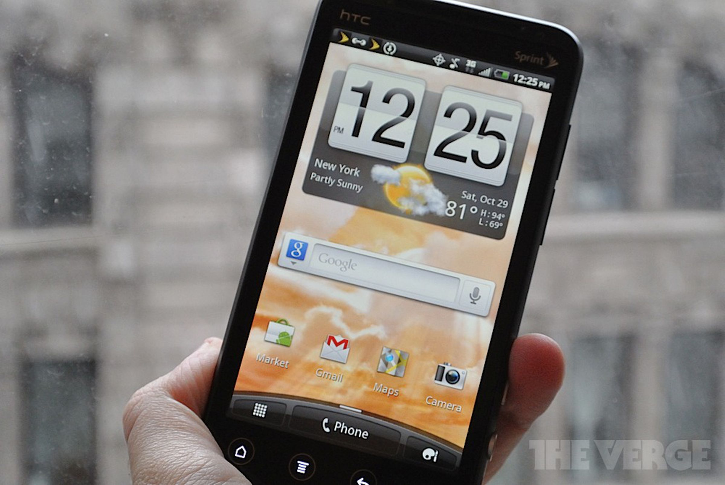 
    HTC Evo 3D review
  