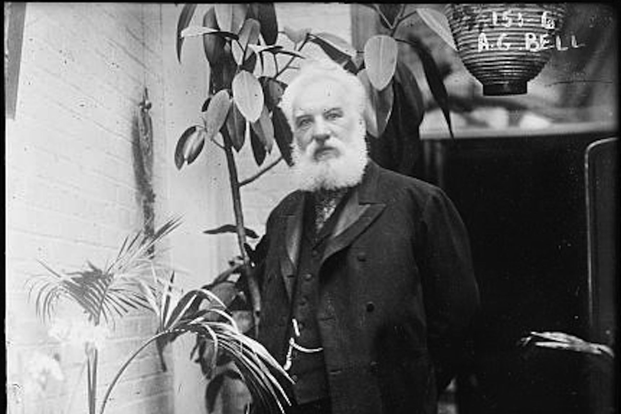 Alexander Graham Bell (Credit: Library of Congress/Wikimedia Commons)