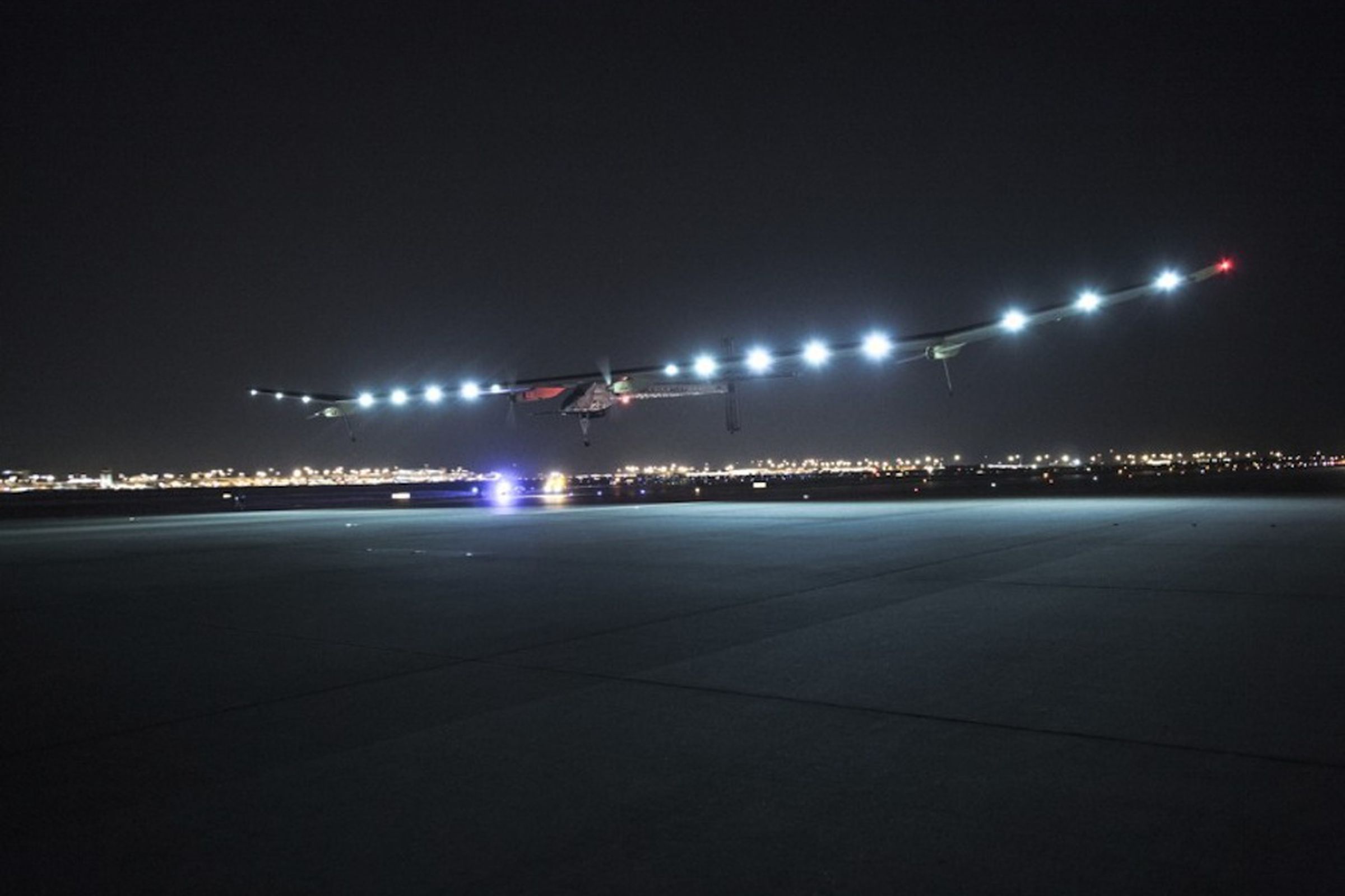 Solar Impulse lands in Texas (Credit:  © Solar Impulse |Revillard| Rezo.ch)