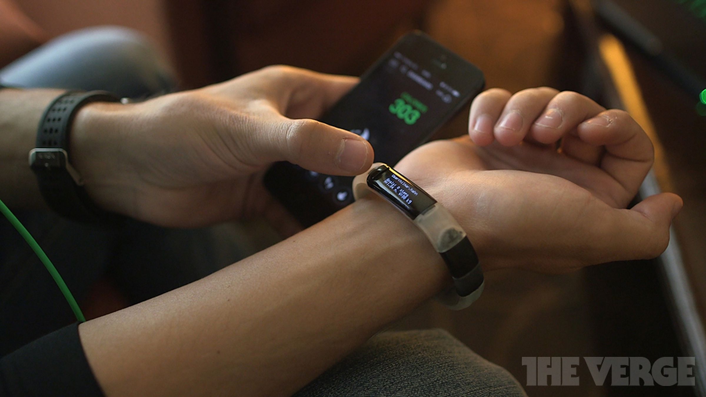 Razer Nabu smartband hands-on images