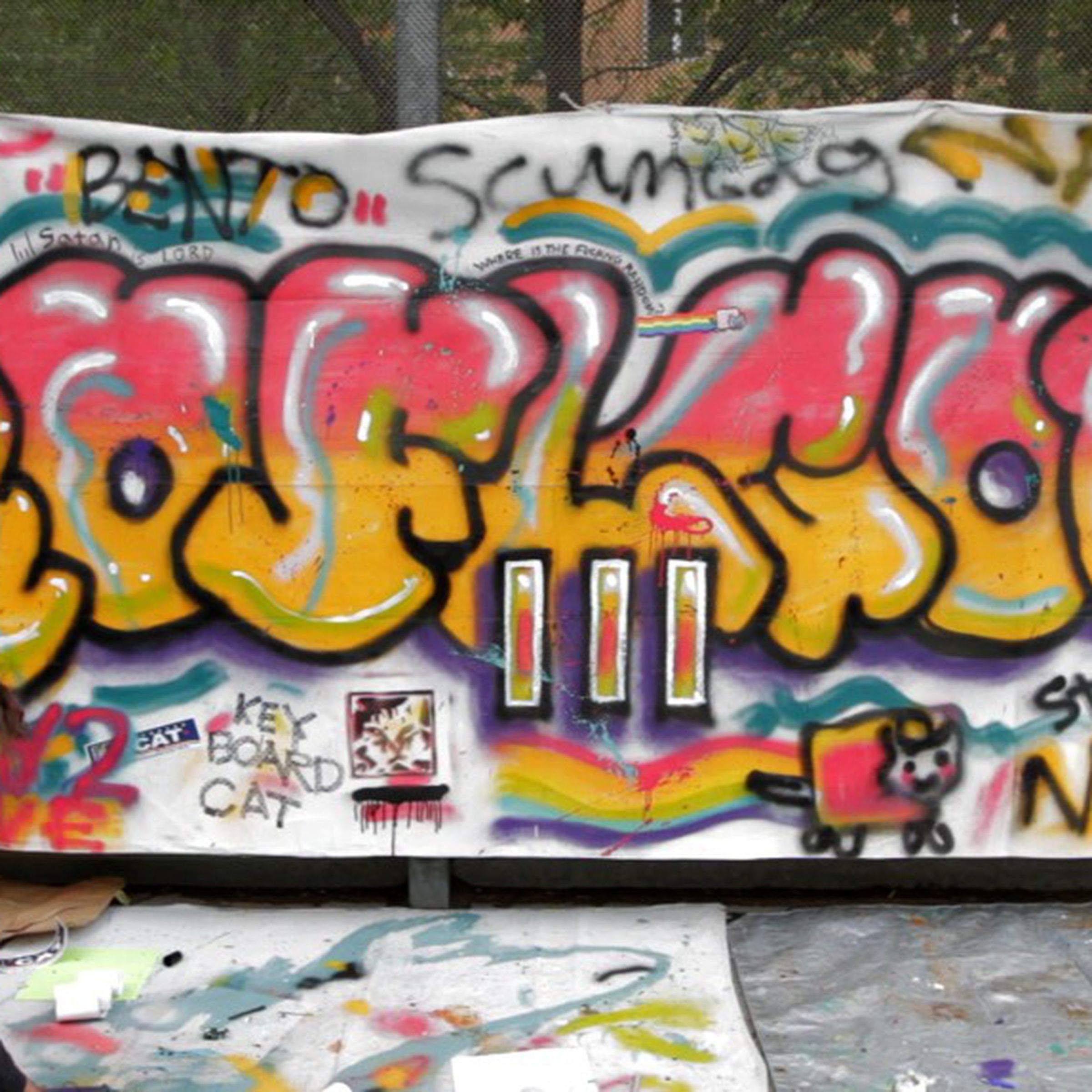 graffiti 1020 roflcon