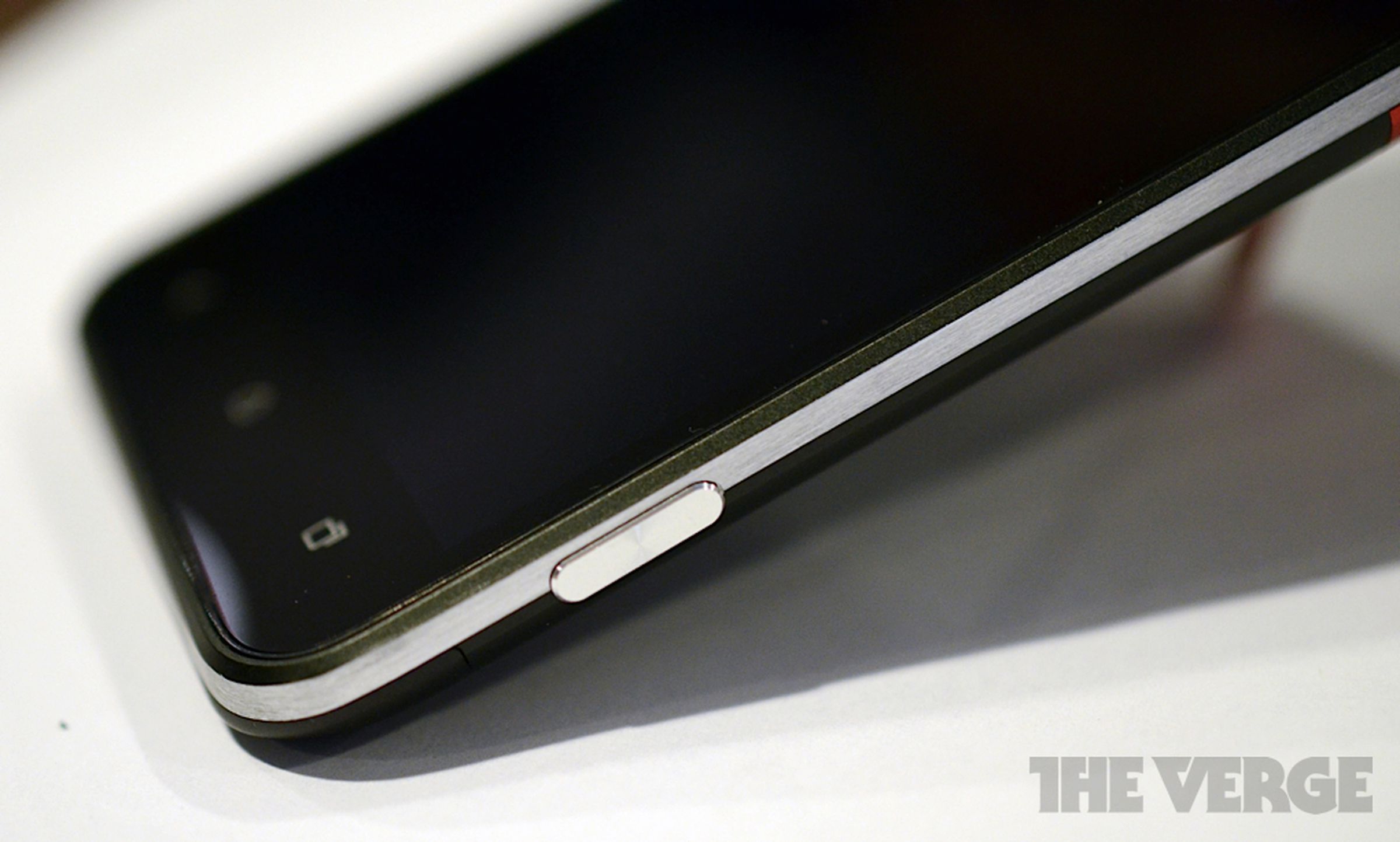 HTC Evo 4G LTE hands-on pictures