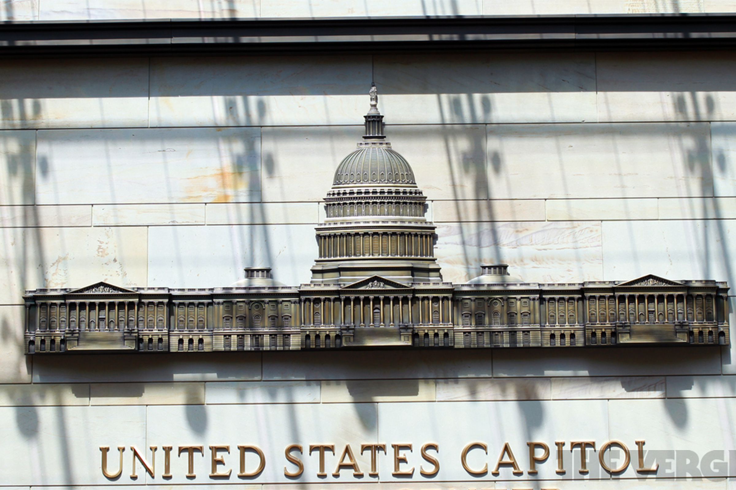 US Capitol 4 (Verge Stock)
