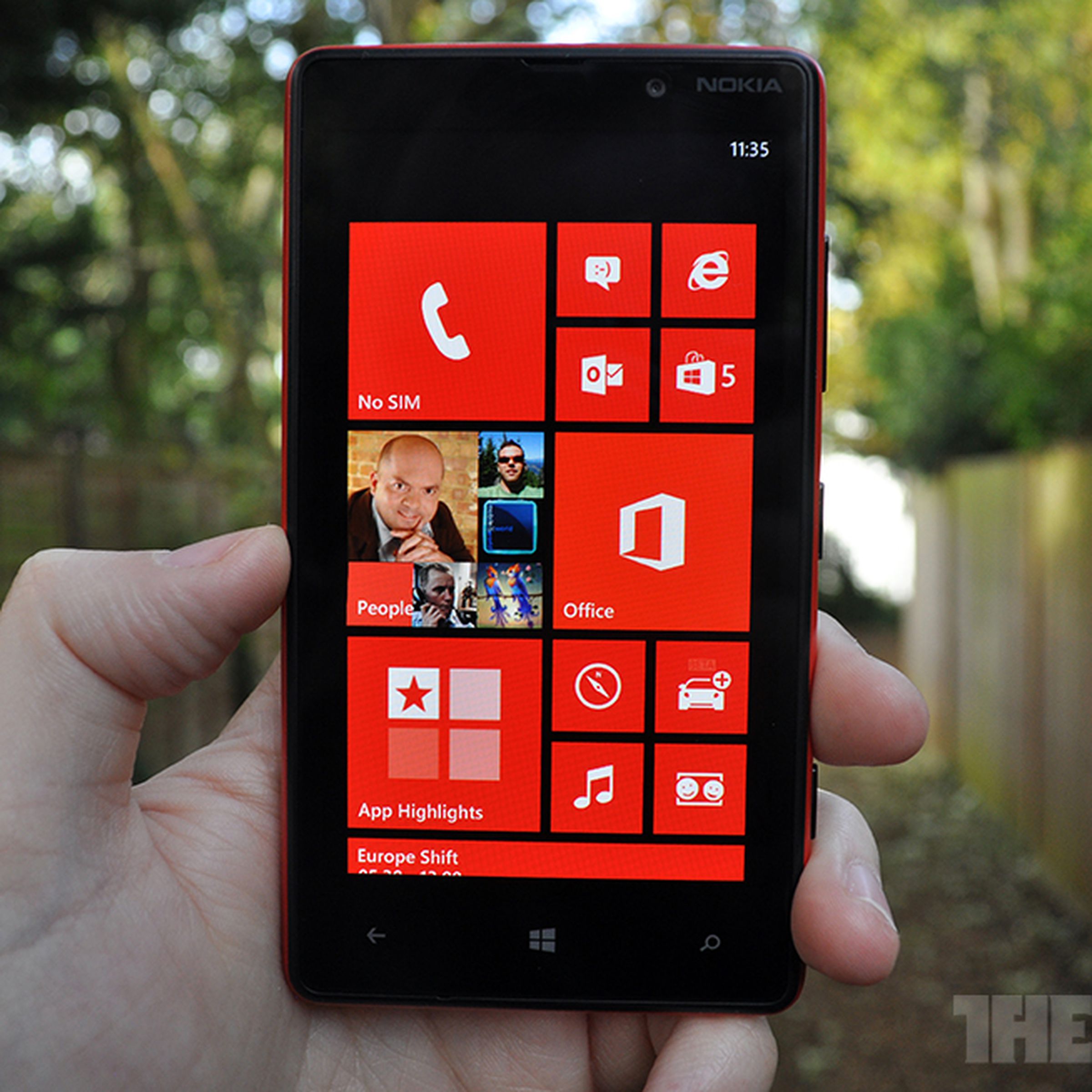 Lumia 820 review hed 1020