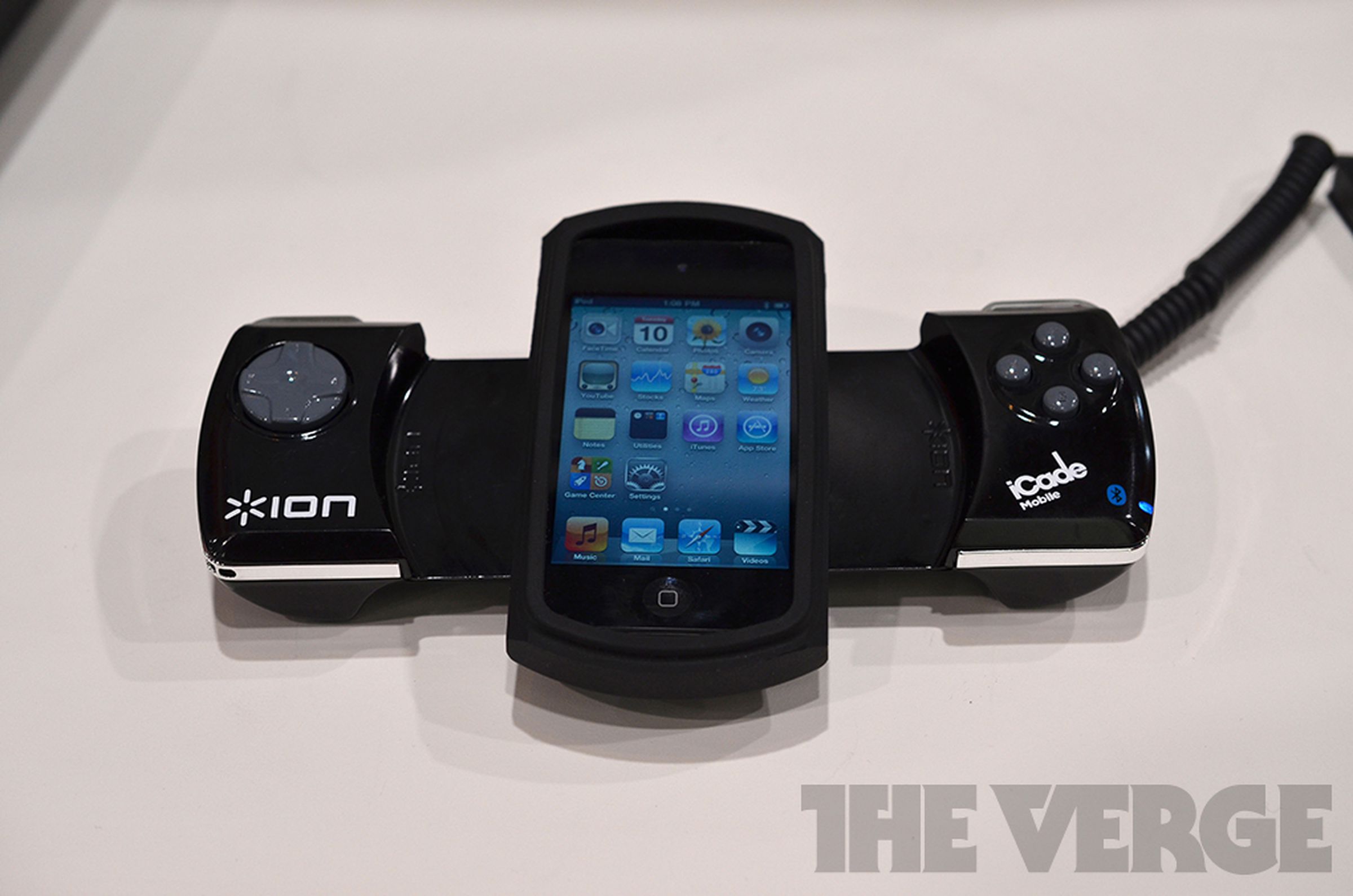 Ion iCade Mobile, iCade Jr., and iCade Core hands-on photos