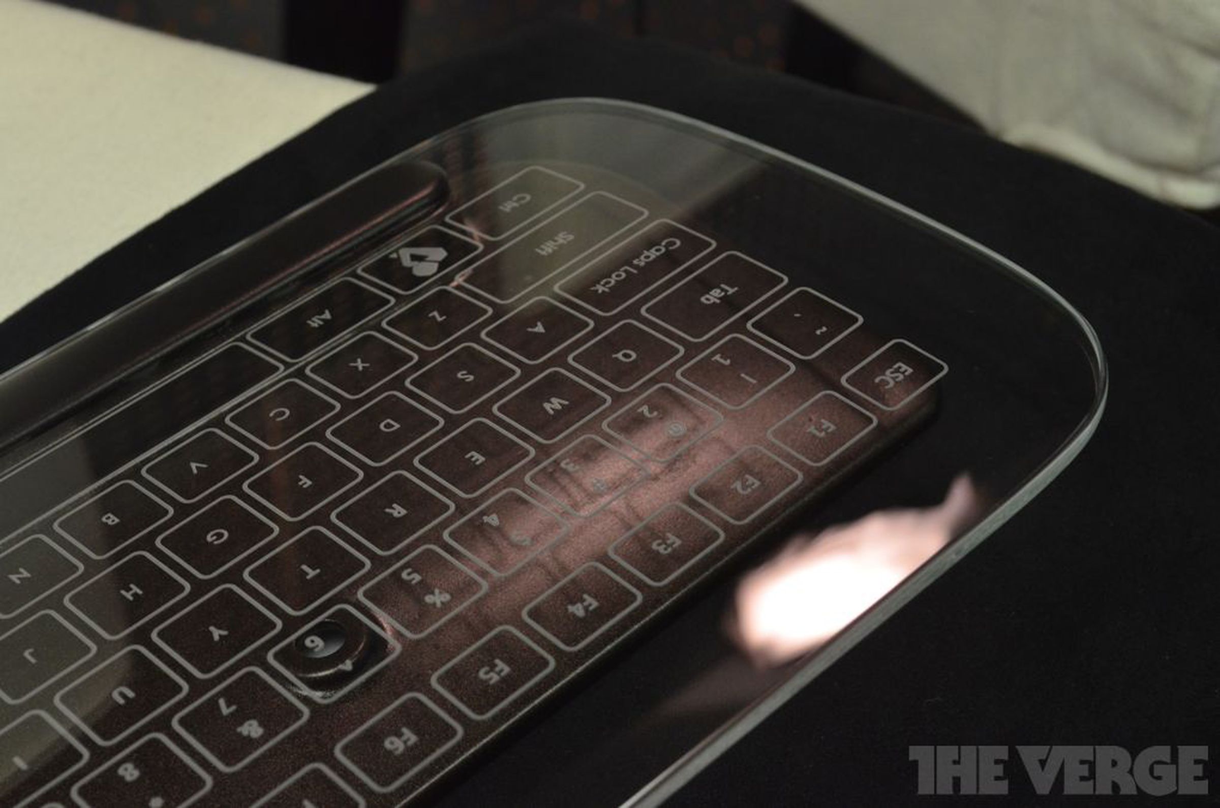 Glass Multitouch Keyboard hands-on pictures