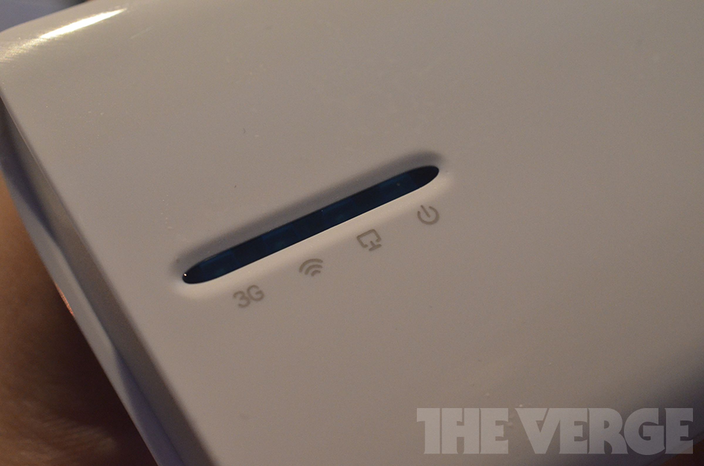 TP-Link Portable 3G/3.75G Battery Powered Wireless N Router (hands-on)