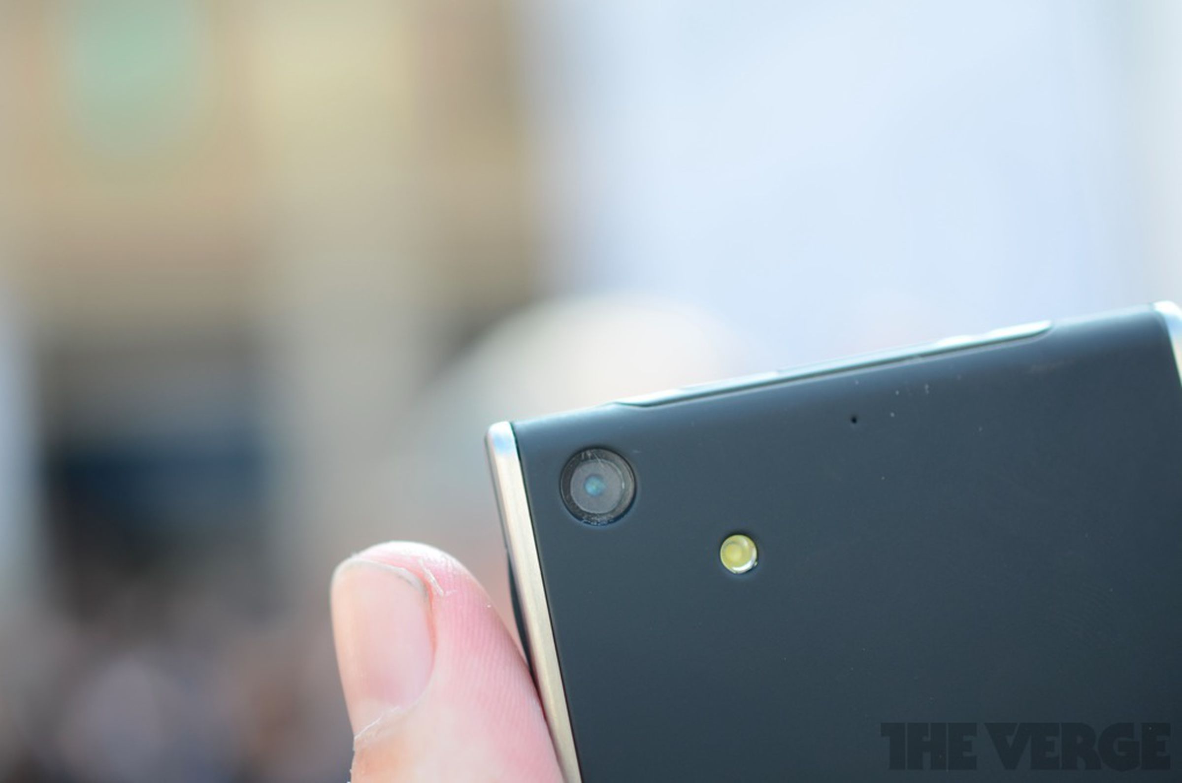 Lumigon T2 hands-on pictures