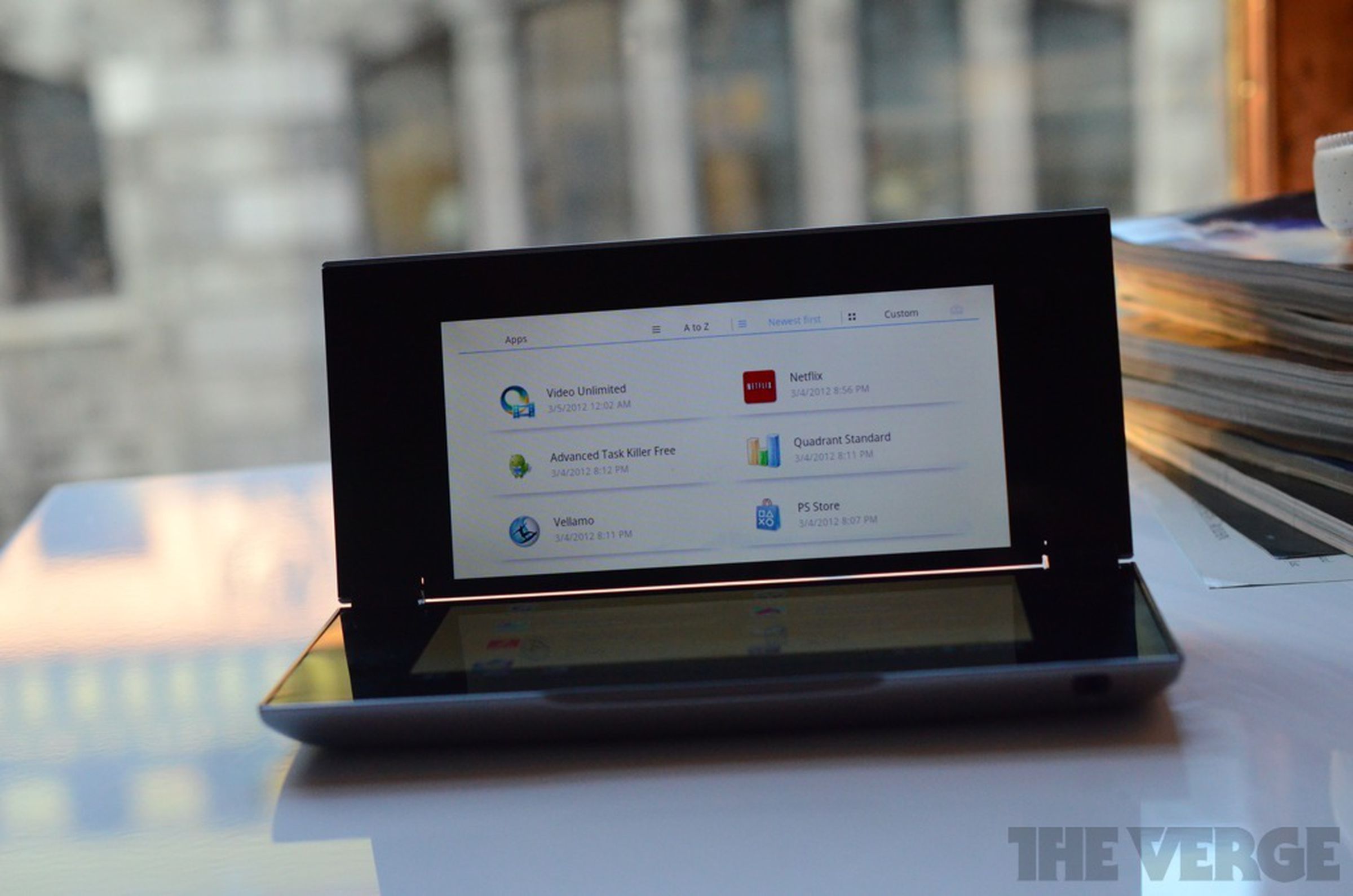Sony Tablet P review pictures