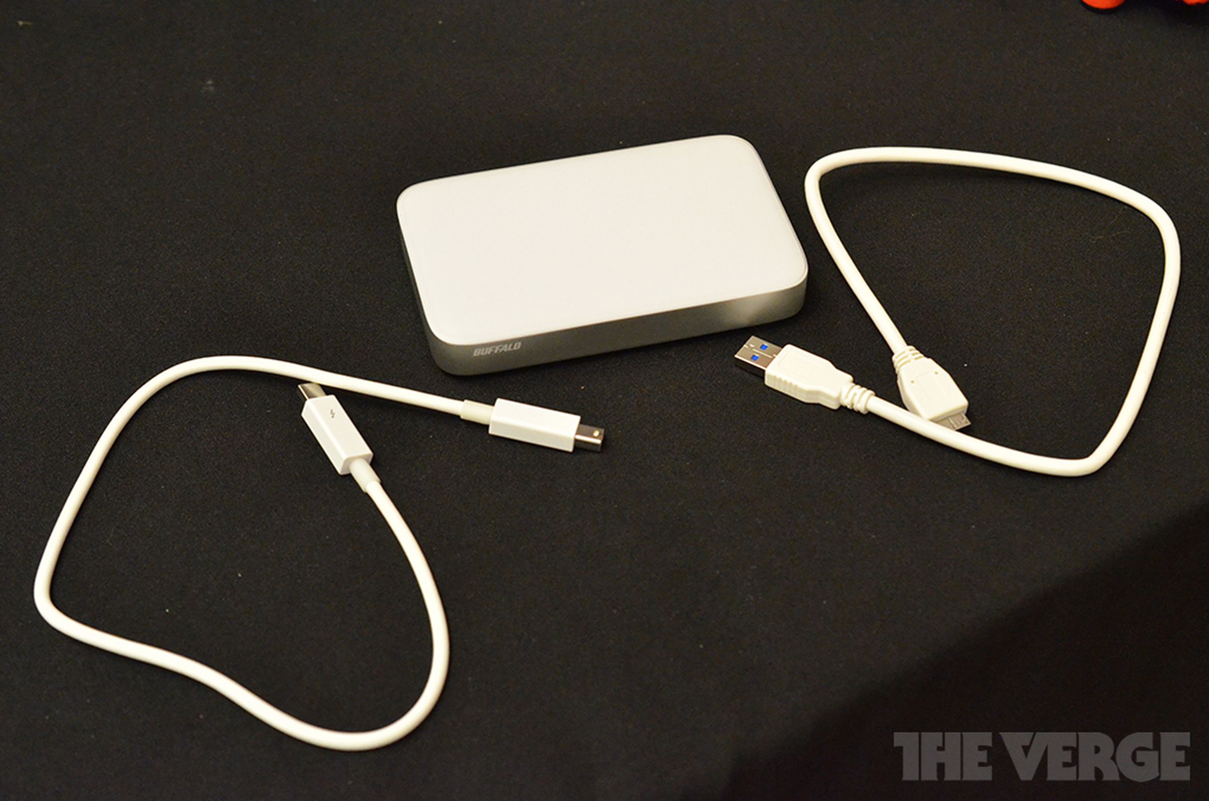 Buffalo MiniStation Thunderbolt hands-on pictures