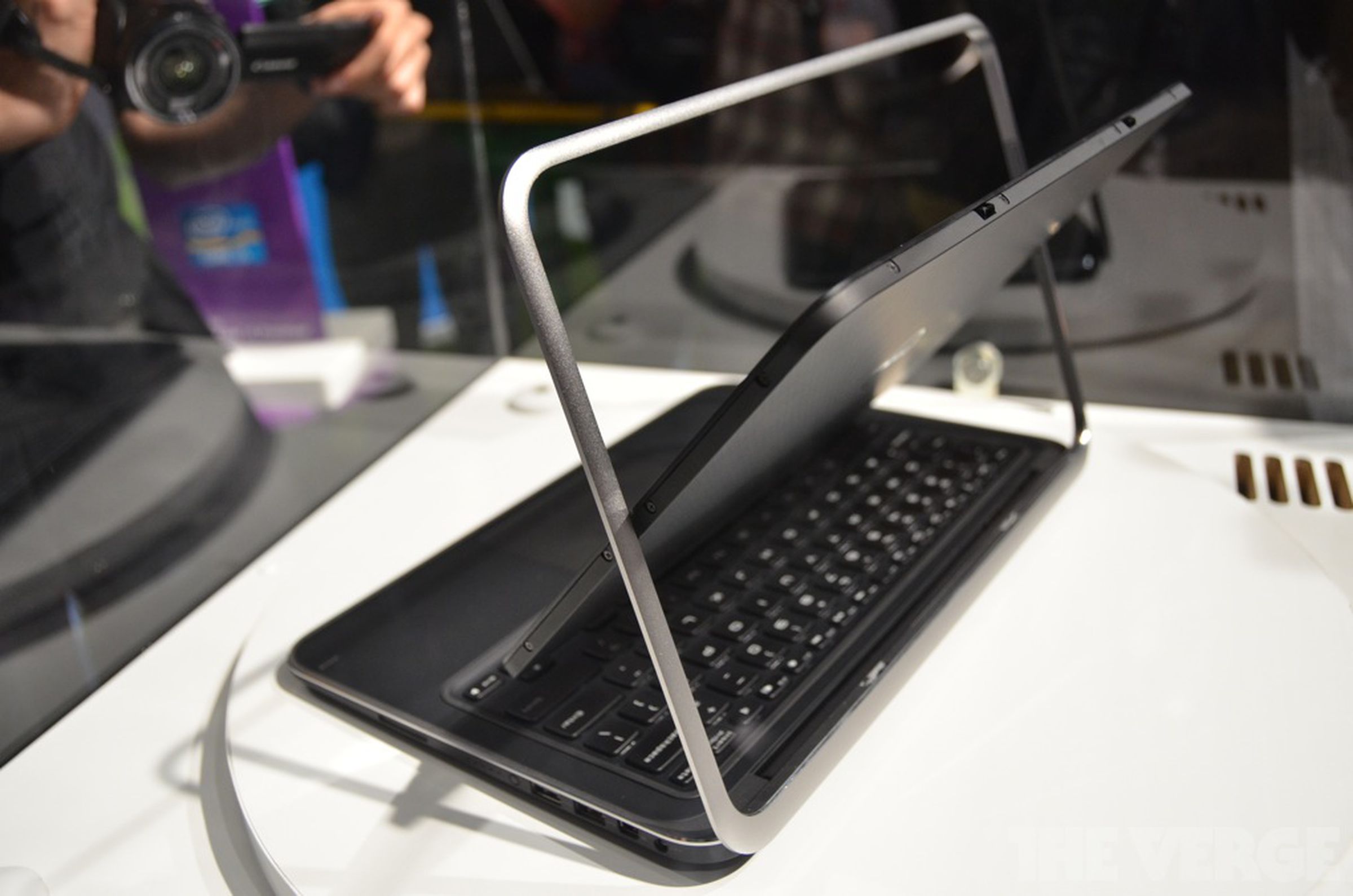 Dell XPS Duo 12 hands-on photos