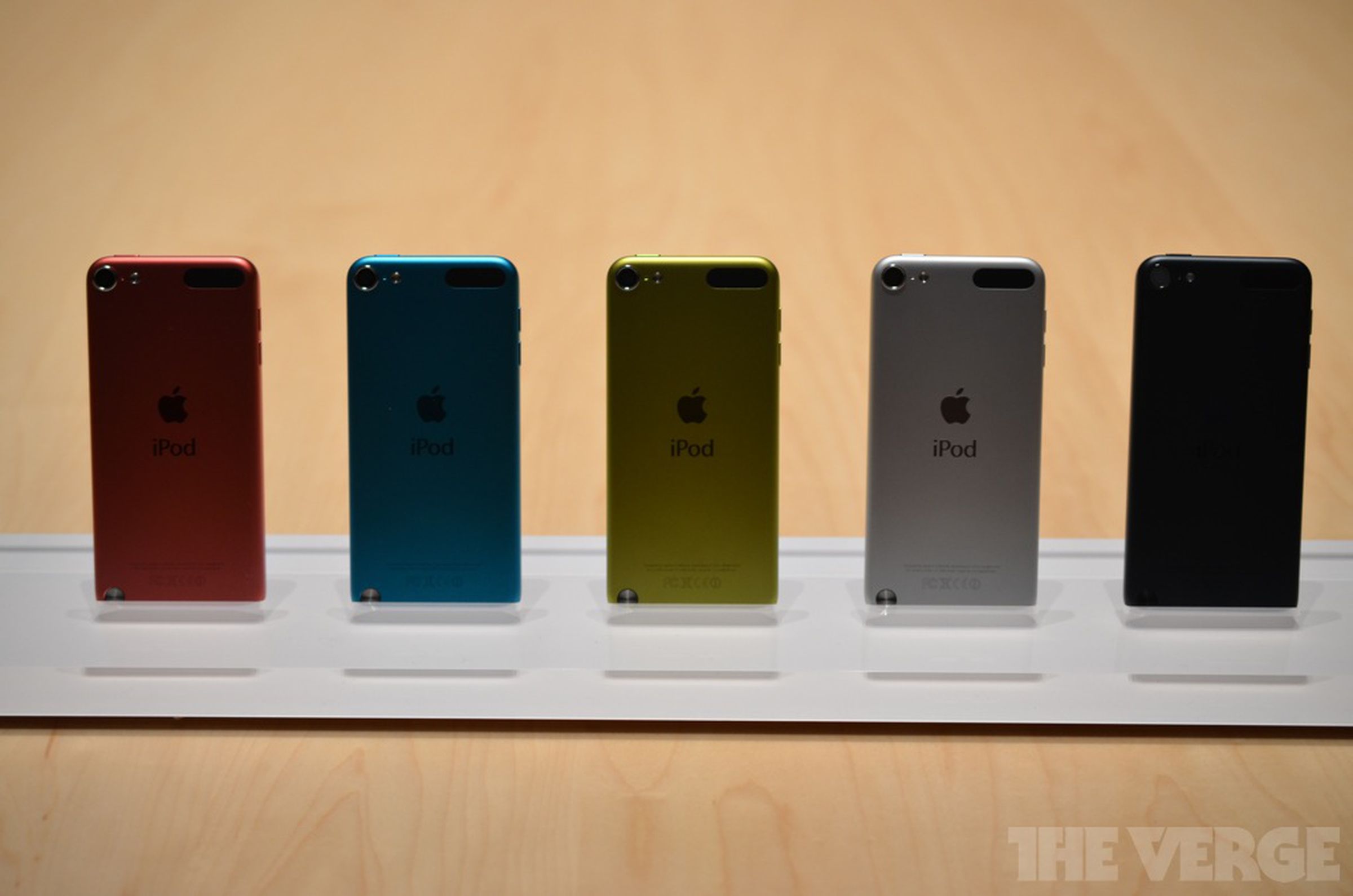 Apple's new iPod touch hands-on photo gallery