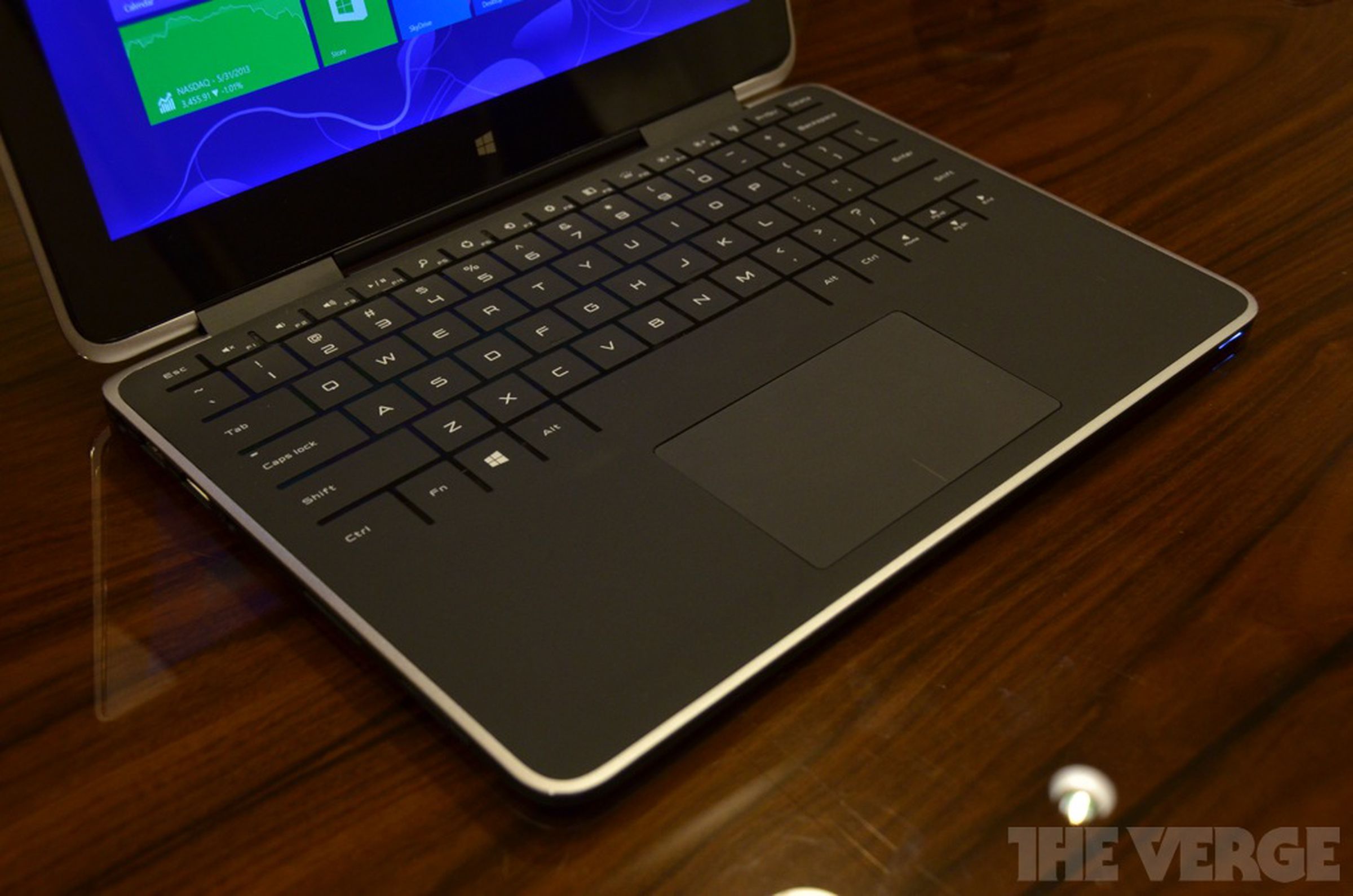 Dell XPS 11 hands-on pictures