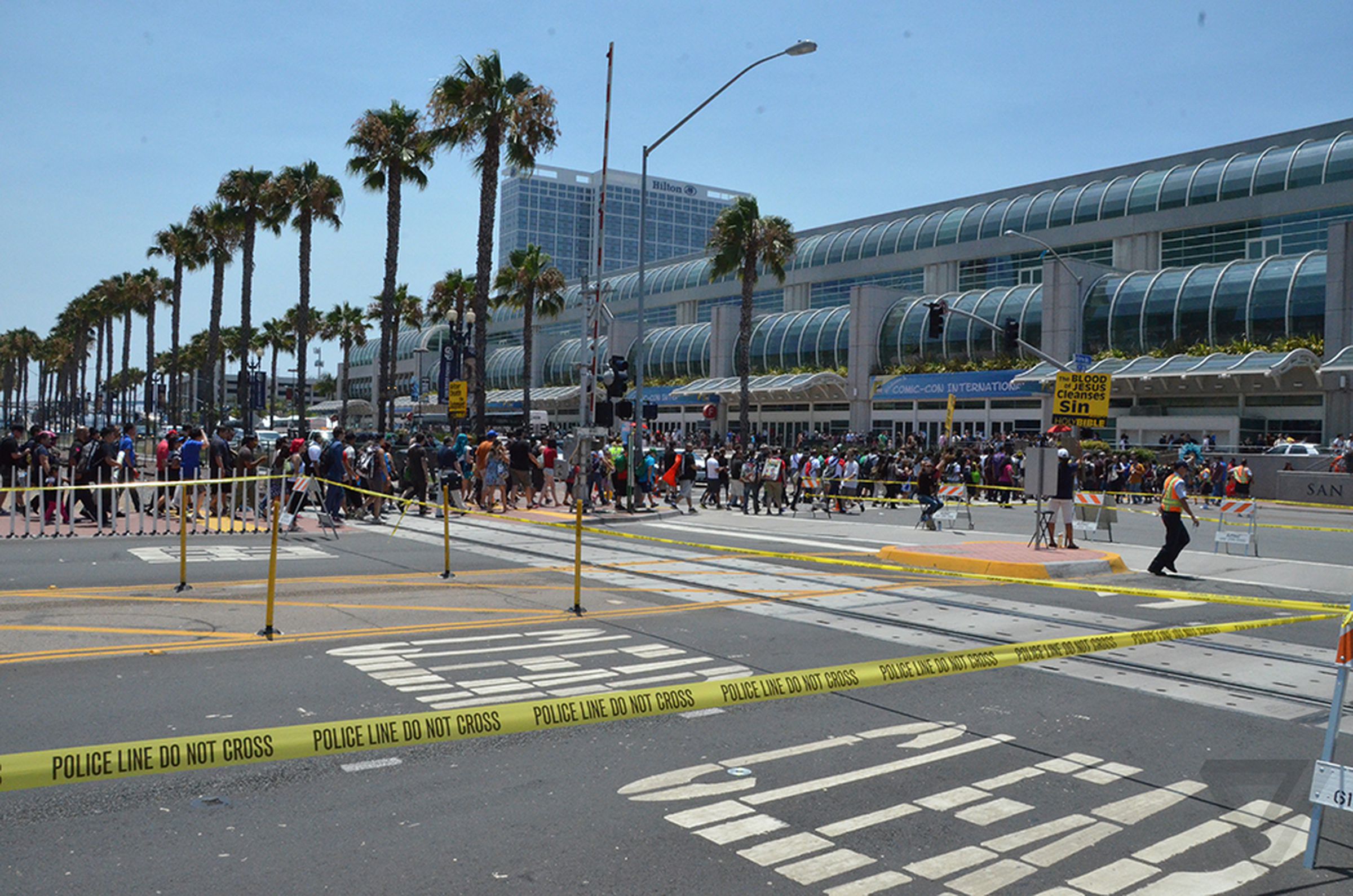2013 San Diego Comic-Con International: Day One photos
