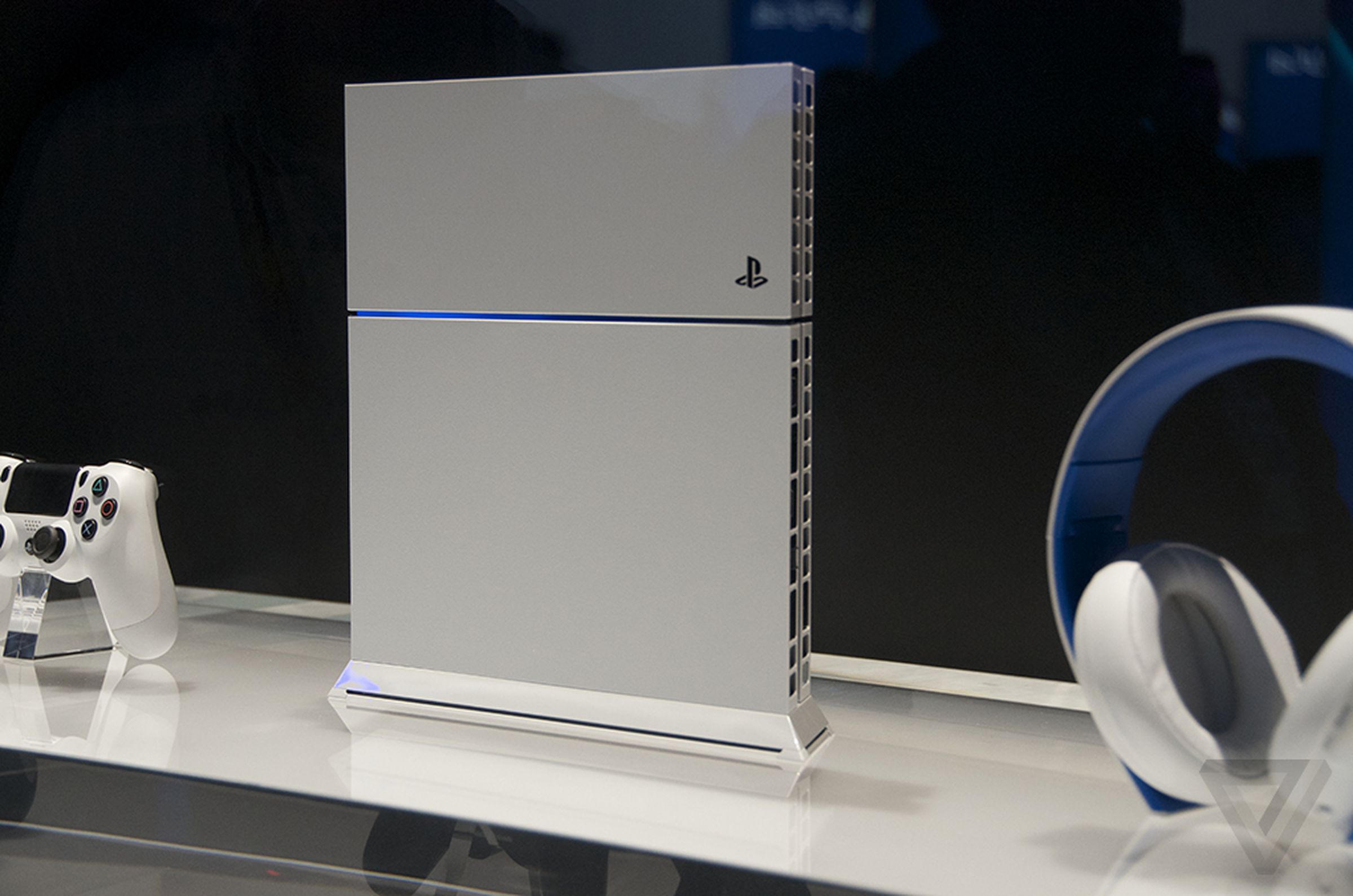 White Sony PlayStation 4 images
