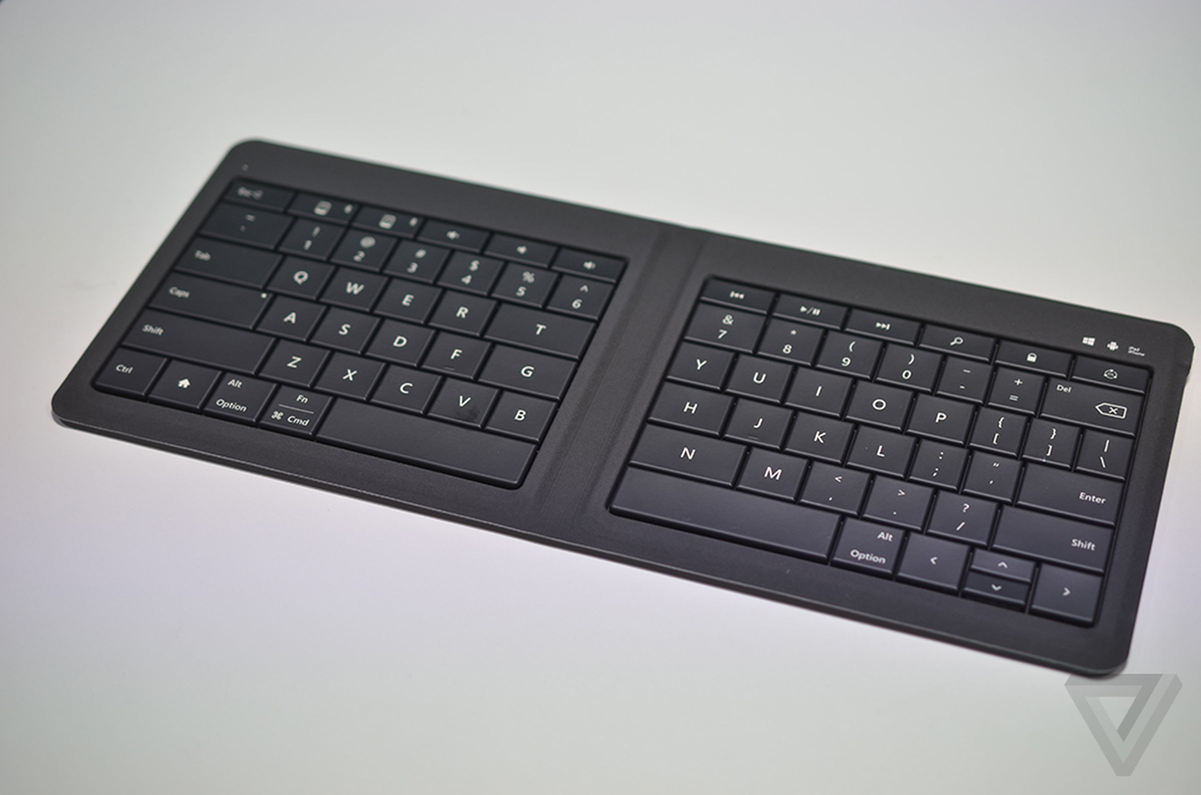 Microsoft Universal Foldable Keyboard hands-on photos