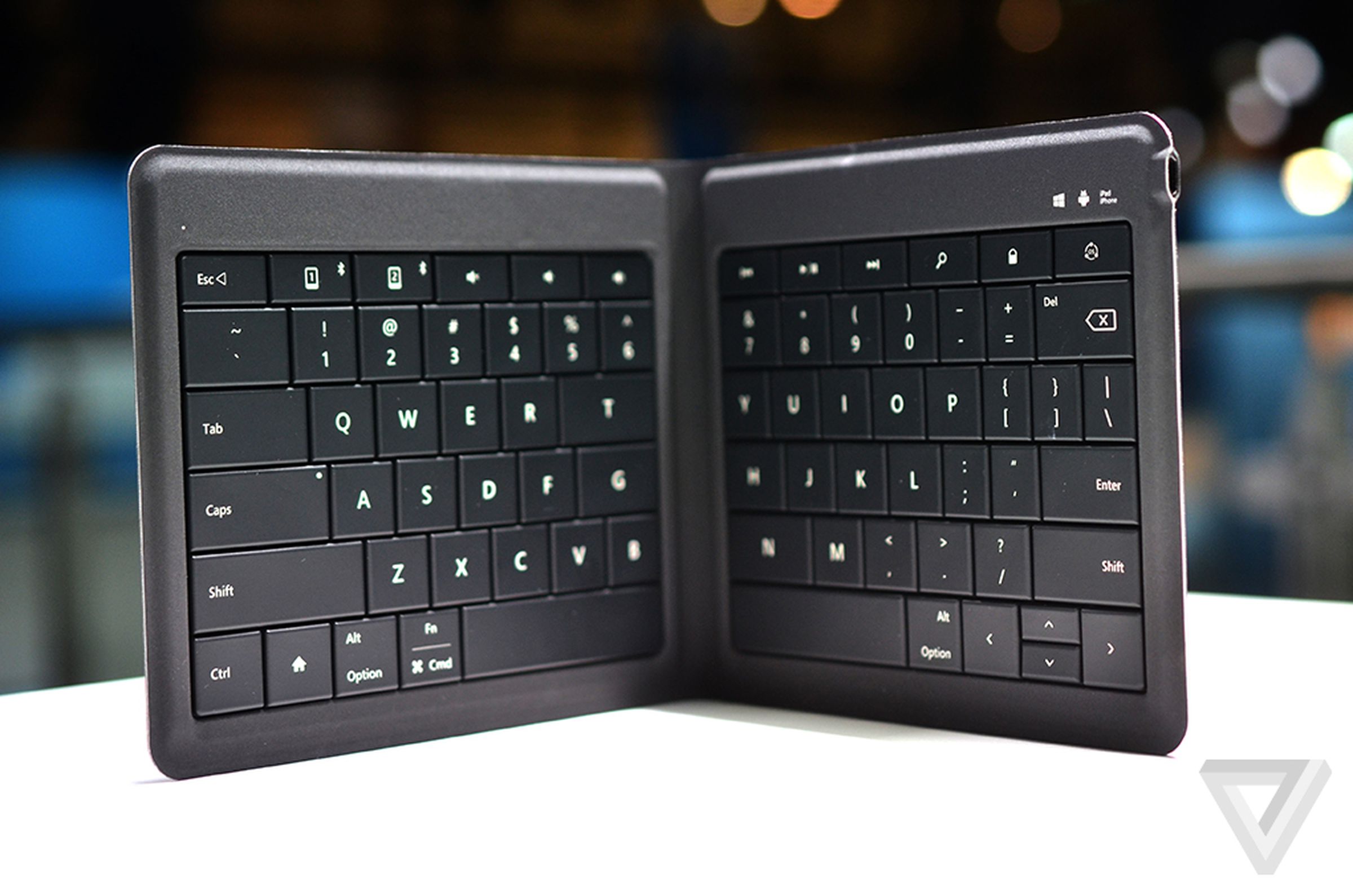 Microsoft Universal Foldable Keyboard hands-on photos