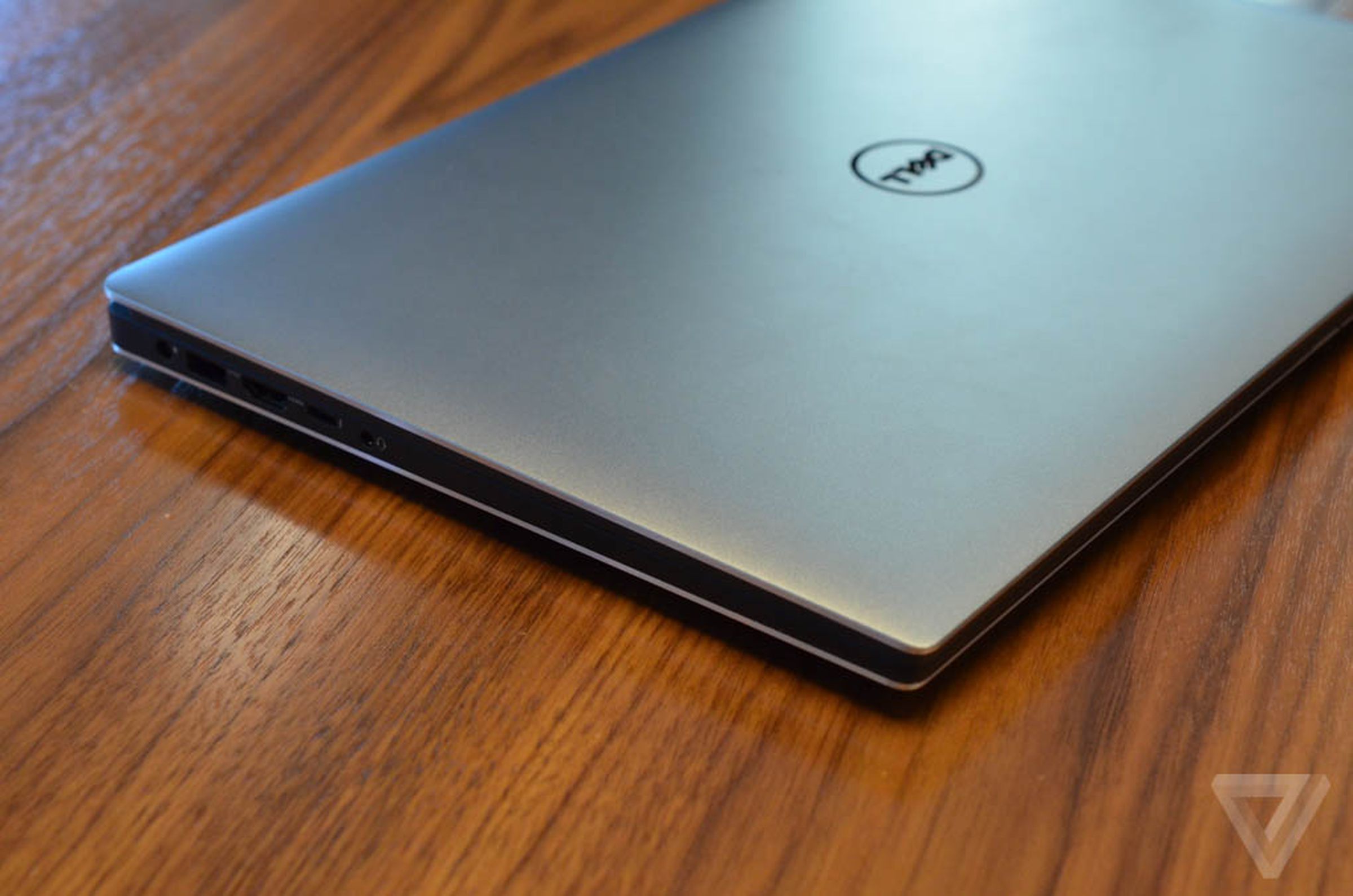 Dell XPS 15 (2015) hands-on photos