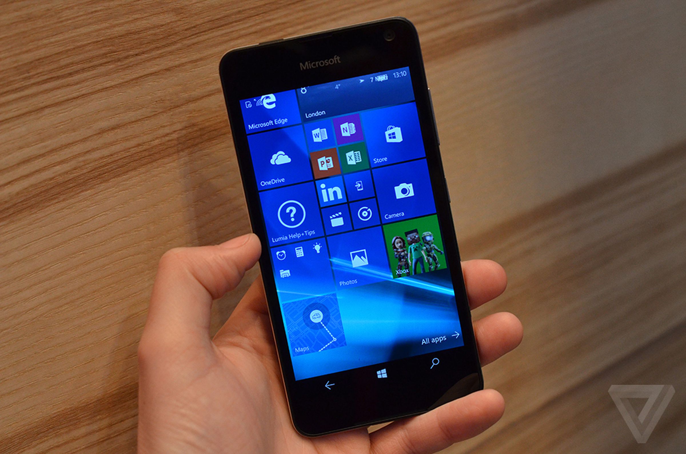 Lumia 650 hands-on photos