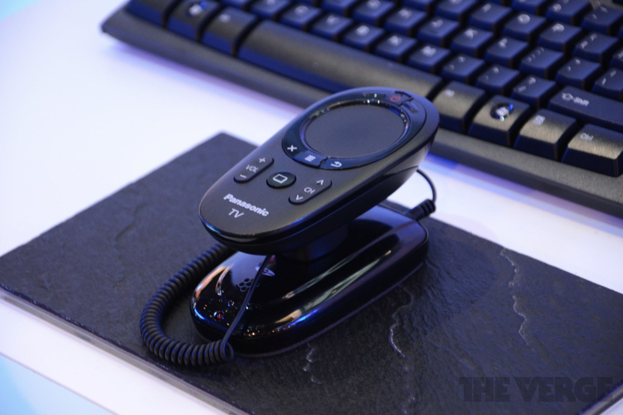 Gallery Photo: Panasonic Smart Viera remote prototype photos