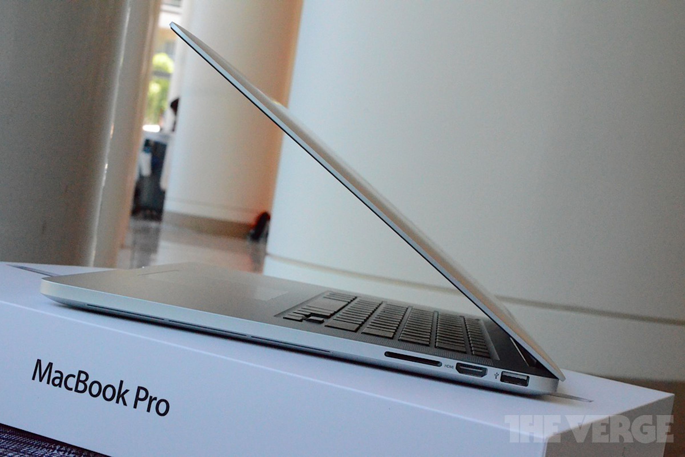 Gallery Photo: New MacBook Pro with Retina Display hands-on pictures!