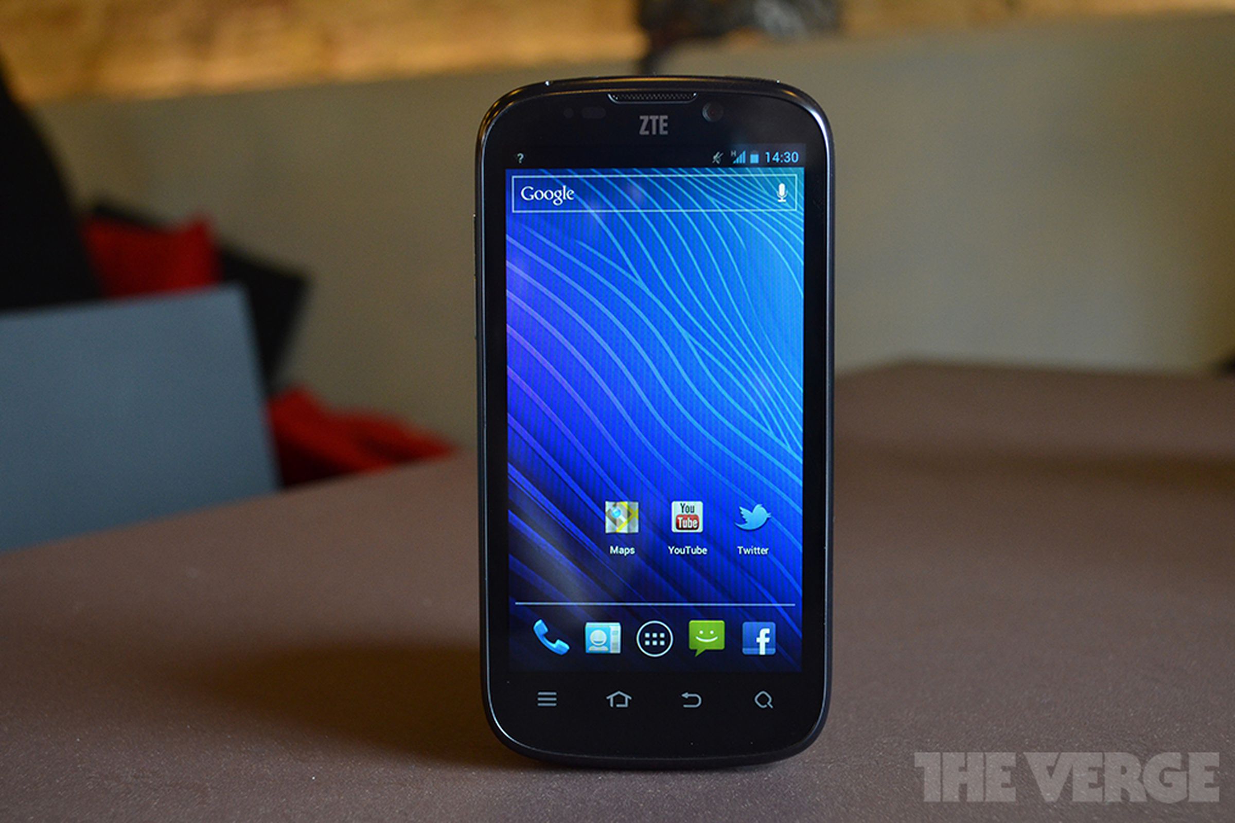 Gallery Photo: ZTE Grand X hands-on pictures