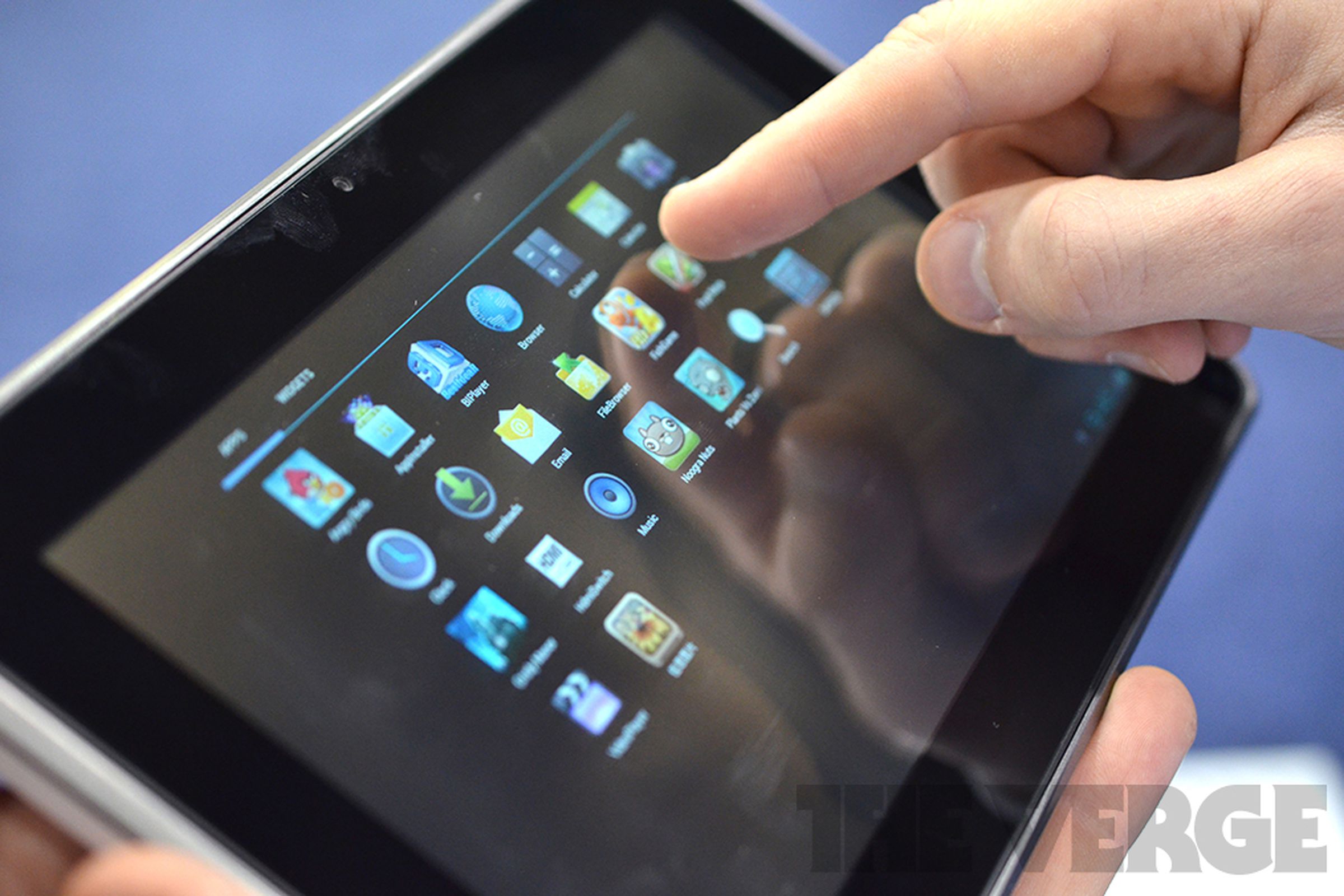 Gallery Photo: WikiPad glasses-free 3D Android 4.0 tablet developer kit hands-on photos