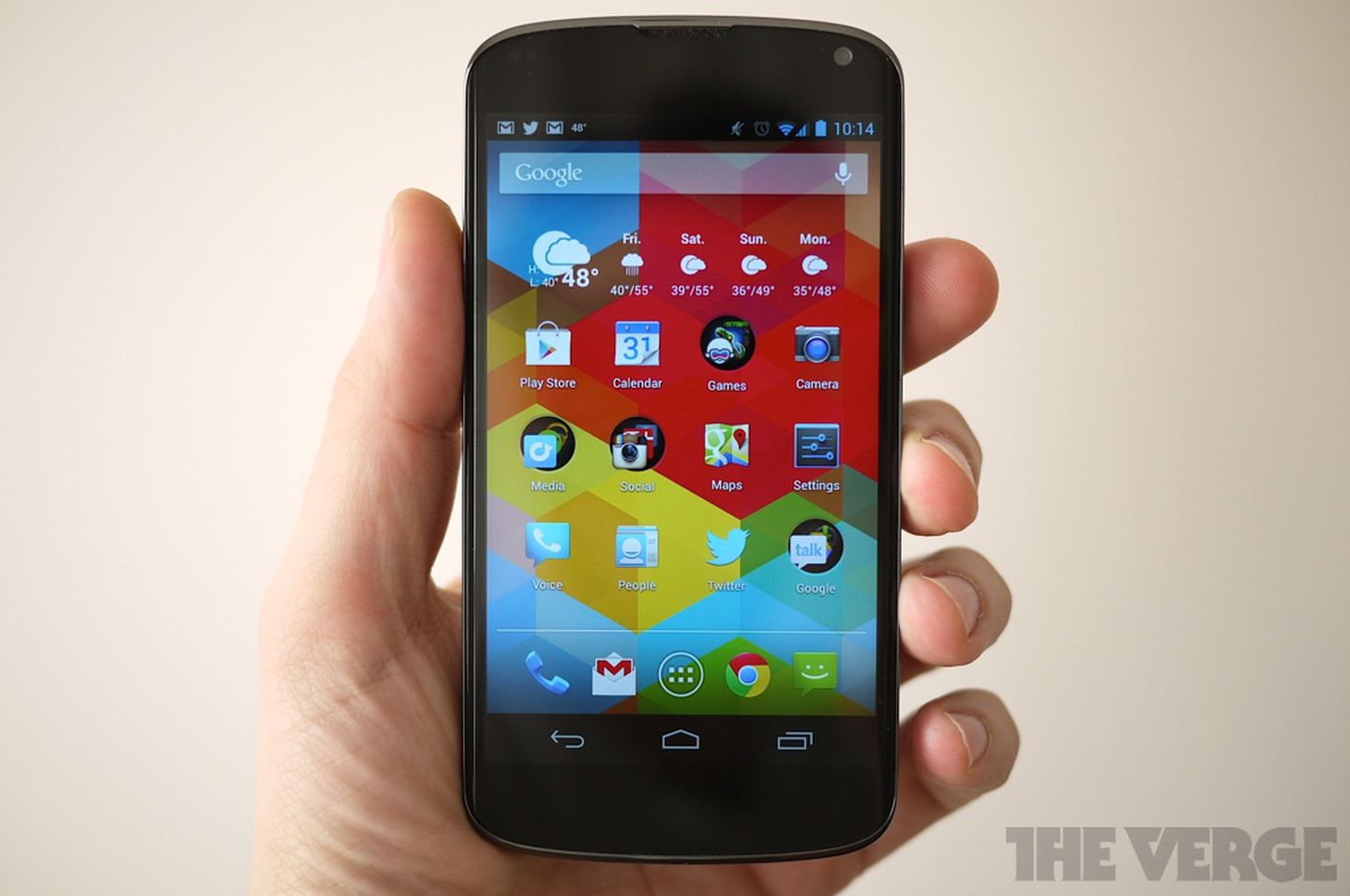 Hands-on with the Nexus 4 - The Verge