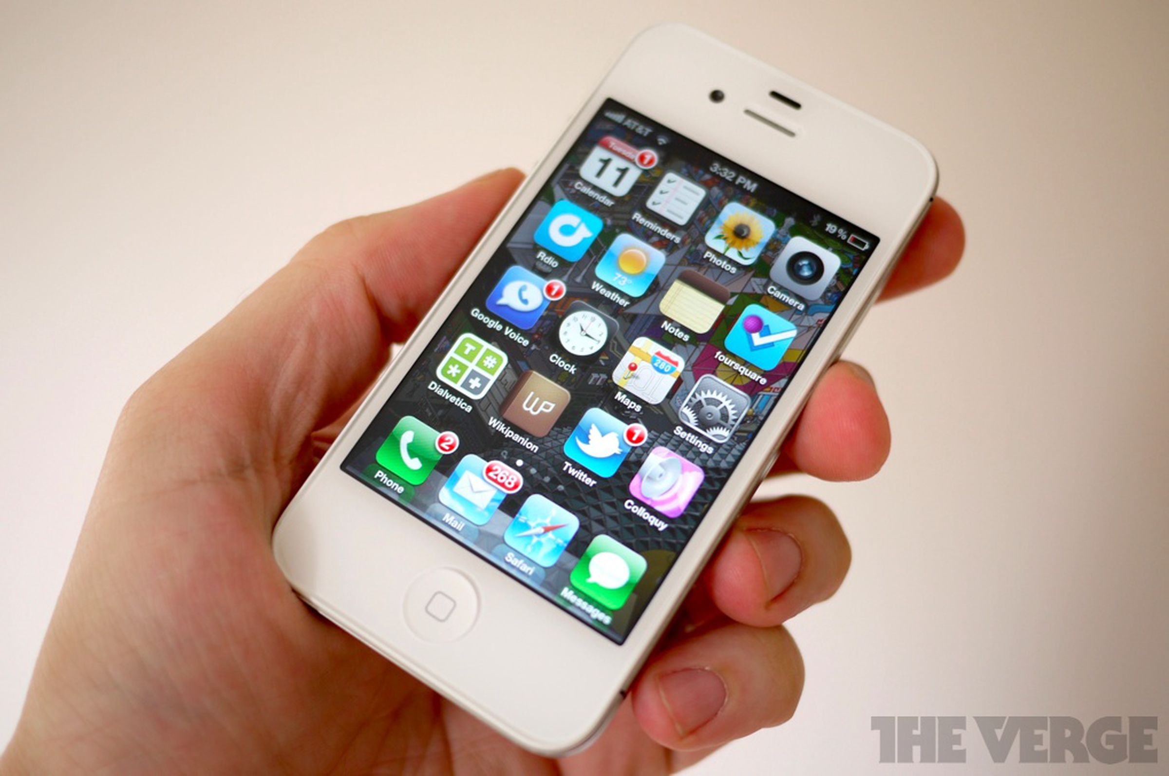 iPhone 4S hands-on