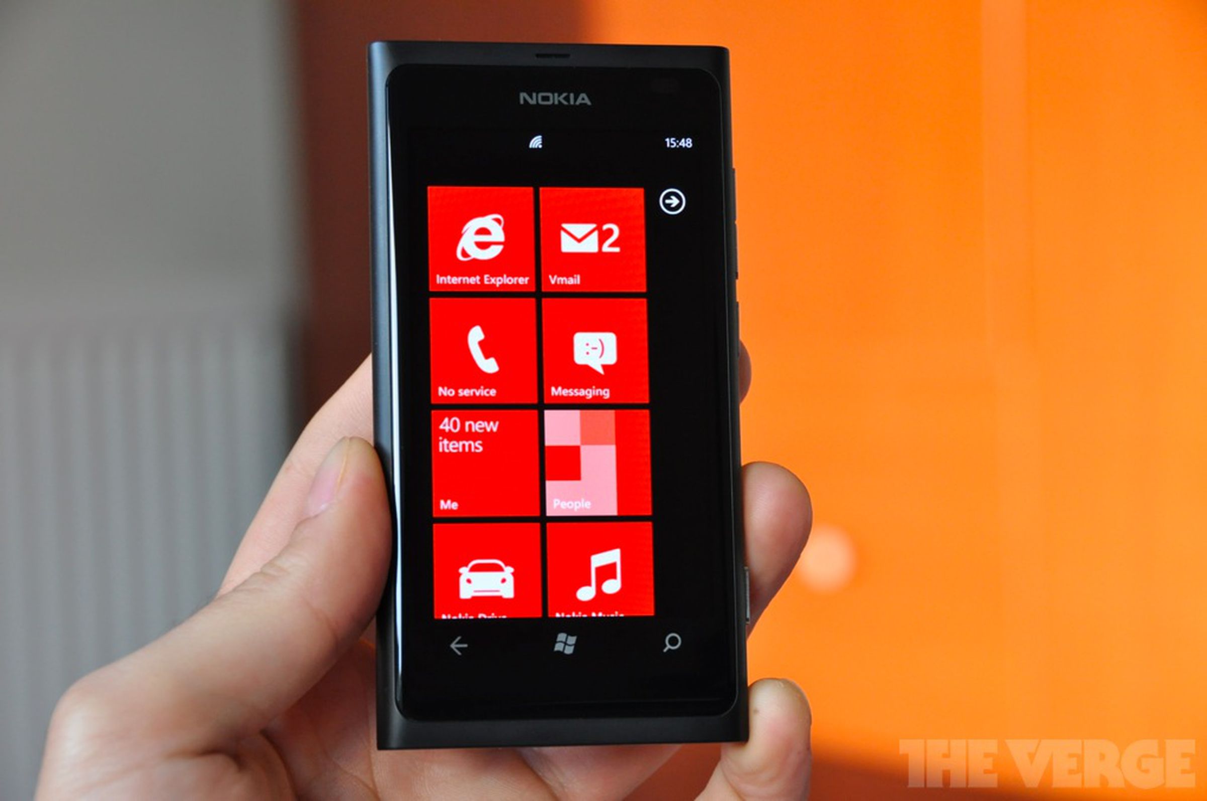Lumia 800 software