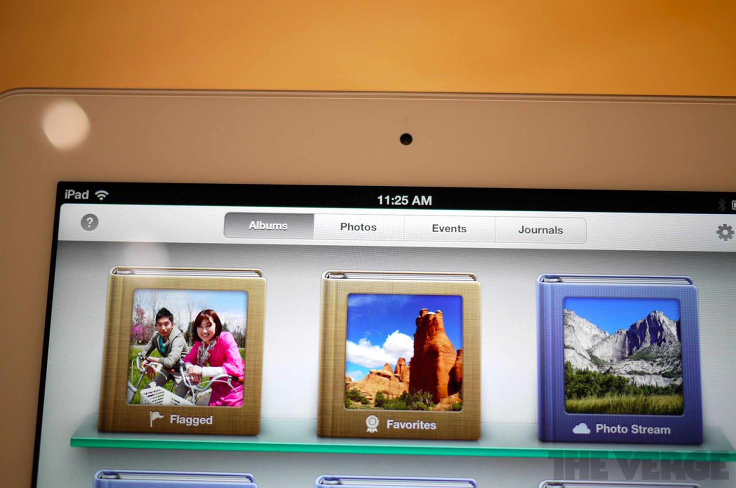 New iPad hands-on photos