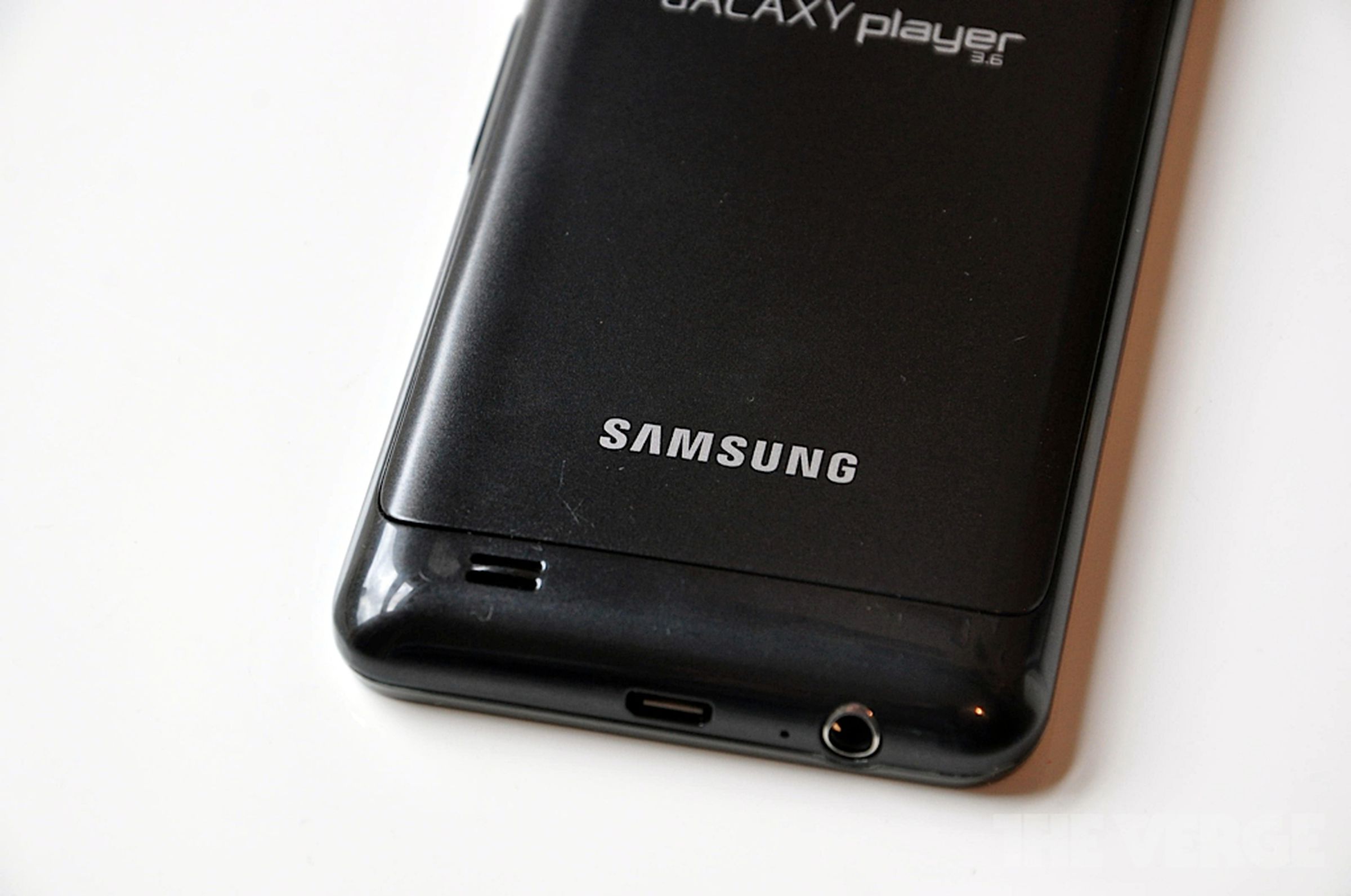 Samsung Galaxy Player 3.6 hands-on pictures