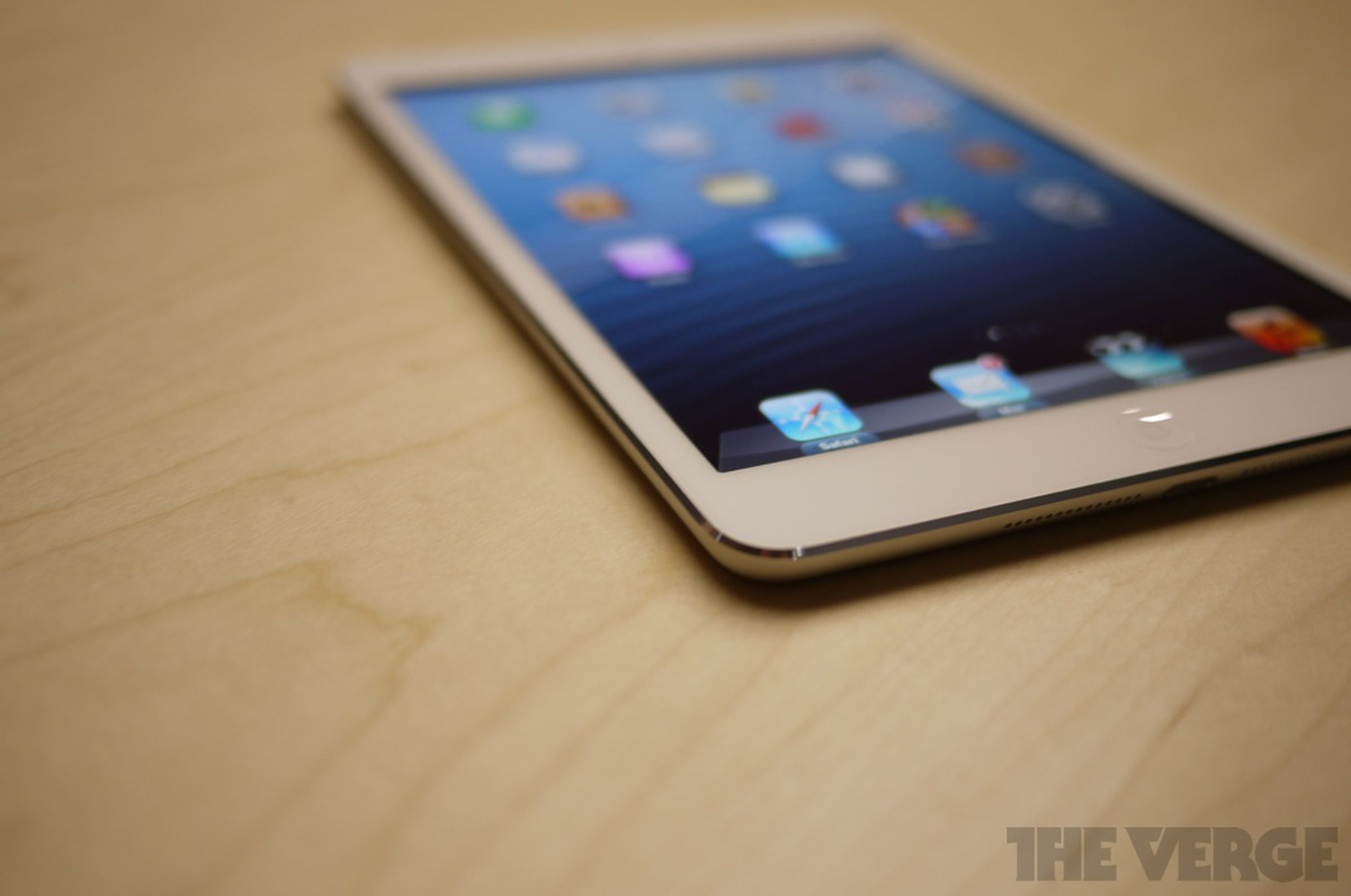 iPad mini hands-on photos