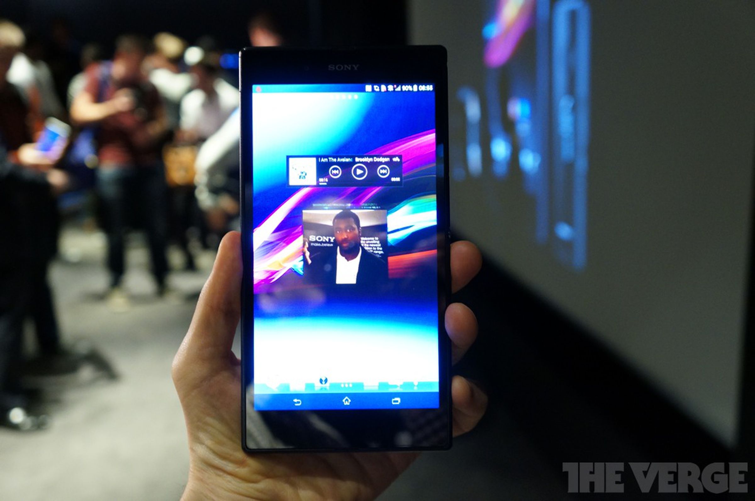 Sony Xperia Z Ultra hands-on pictures