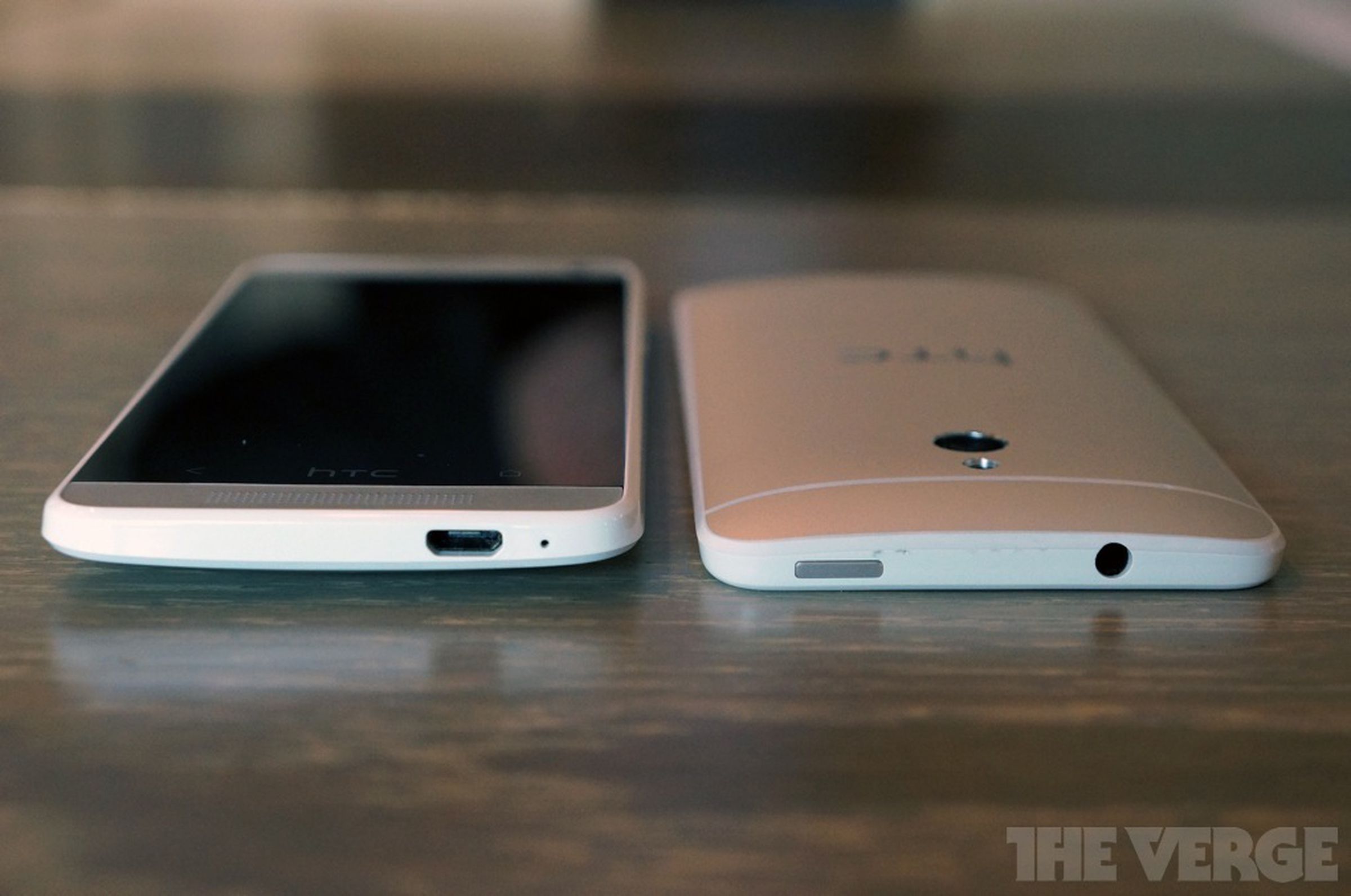 HTC One mini hands-on photos