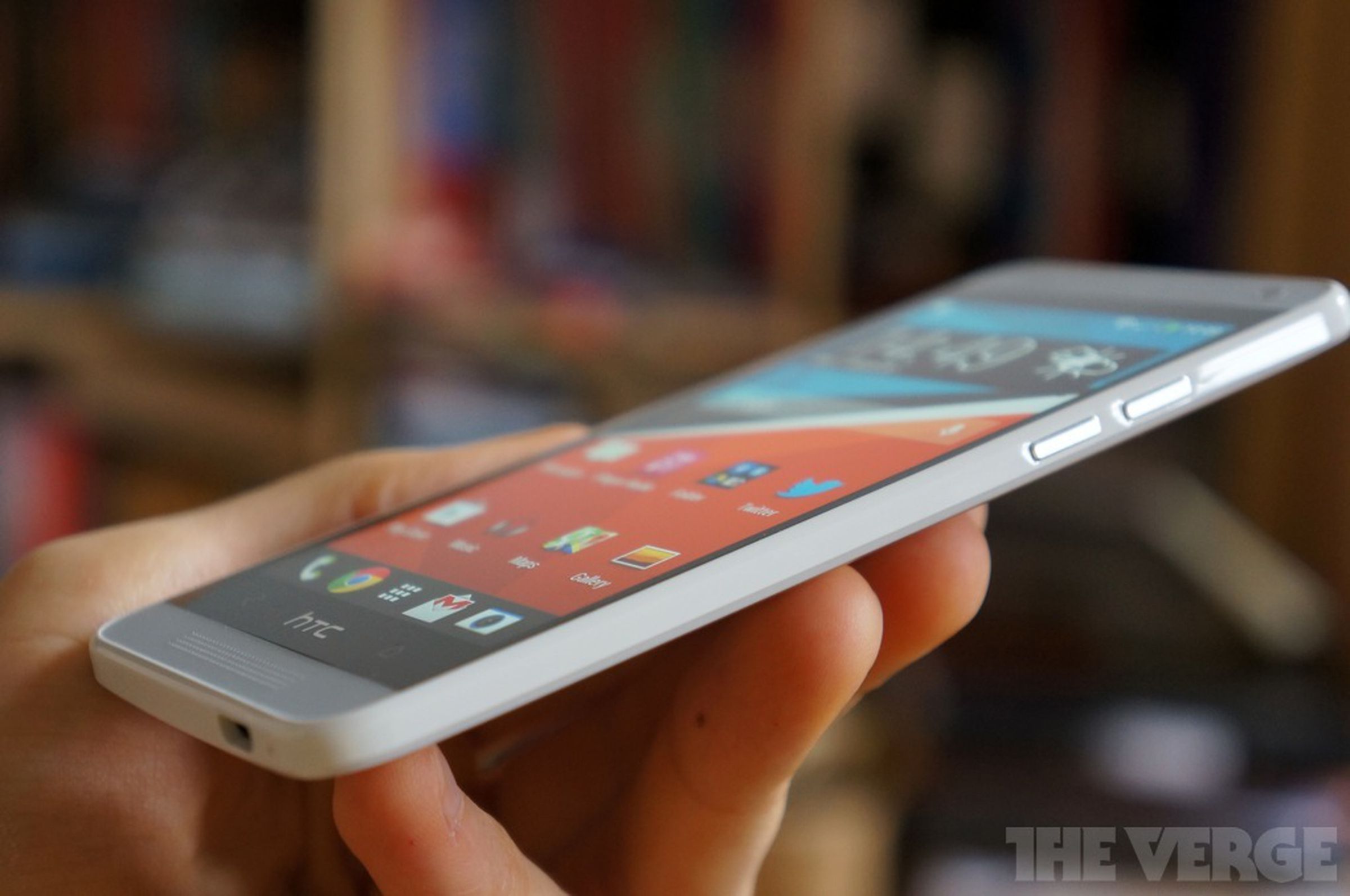 HTC One mini review gallery