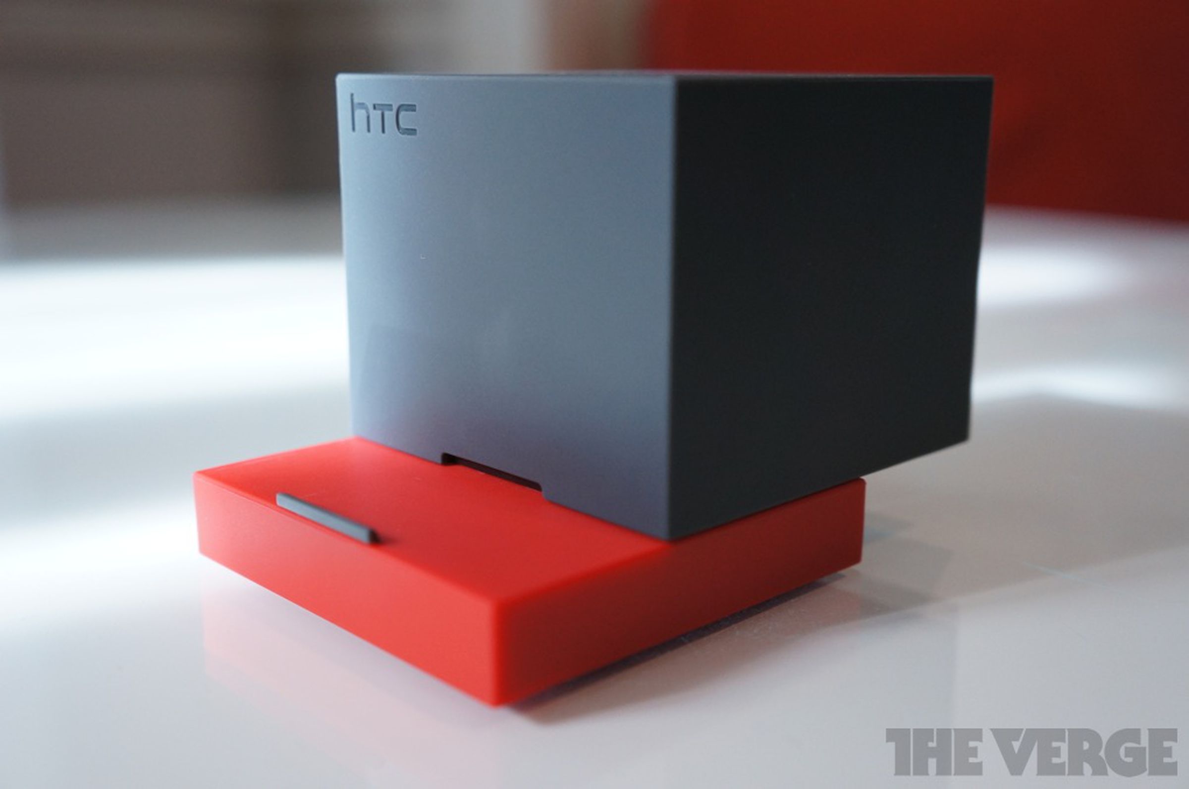 HTC BoomBass hands-on gallery
