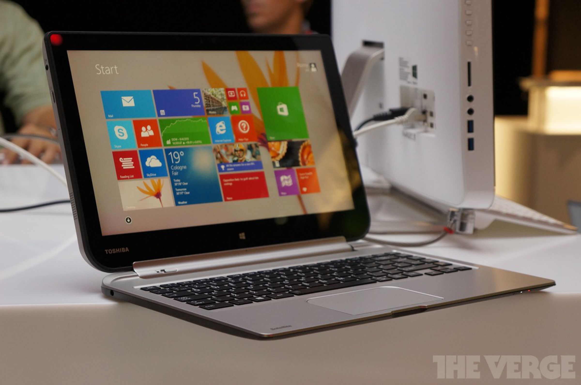 Toshiba Click hands-on gallery