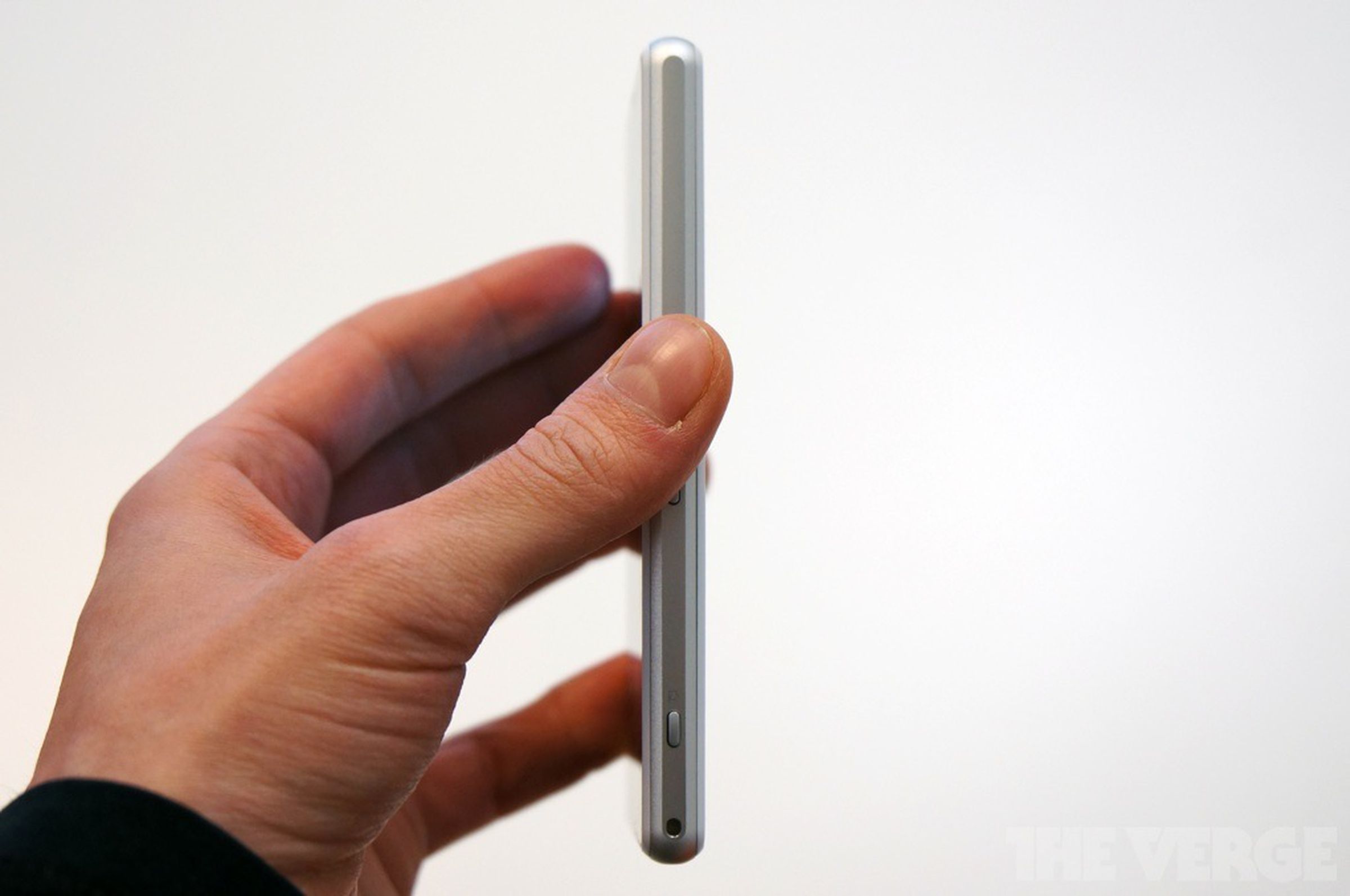 Sony Xperia Z1 Compact hands-on photos