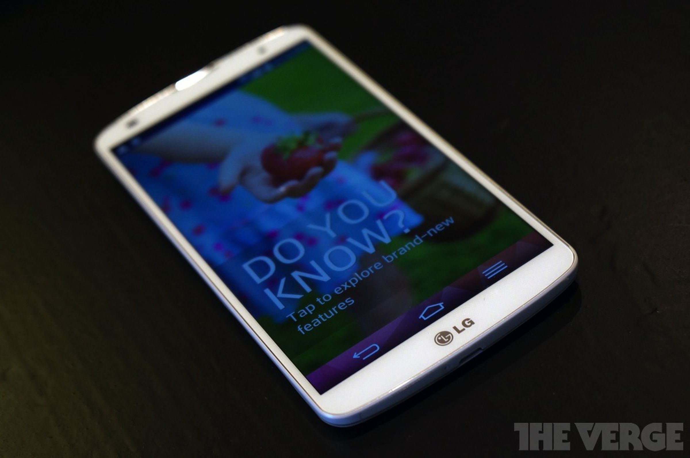 LG G Pro 2 hands-on photos