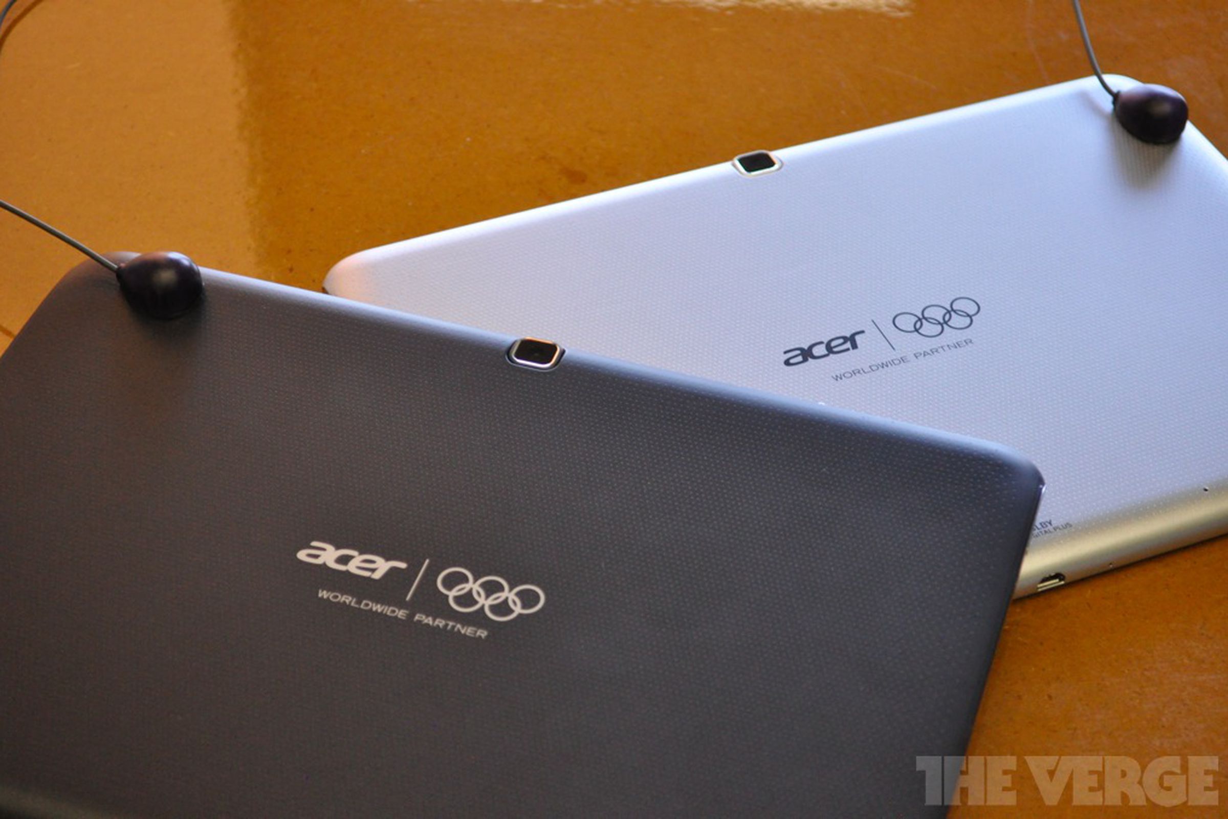 Gallery Photo: Acer Iconia Tab Olympic Games Edition hands-on photos