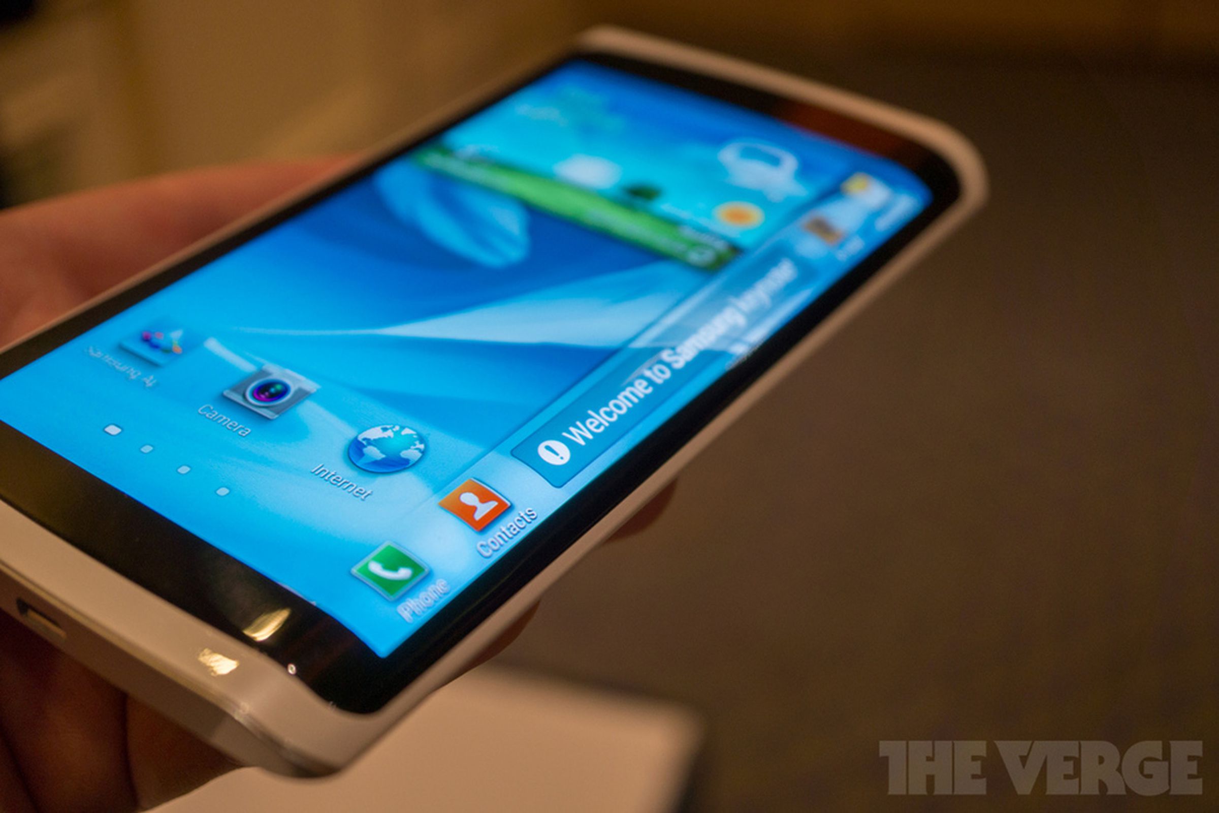 Samsung concept device demonstrated in January