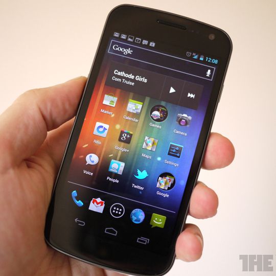 Galaxy Nexus review - The Verge